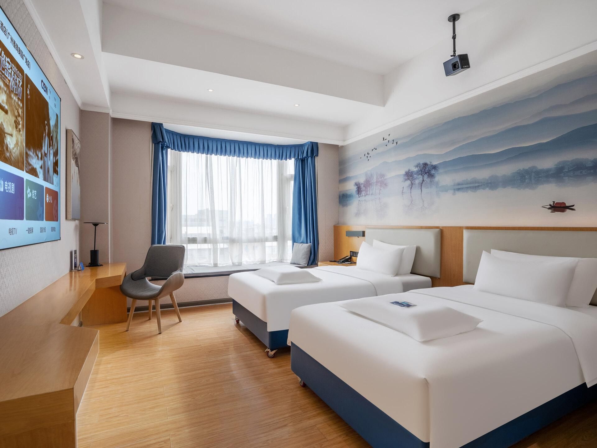 WH - Zunxiang Cinema Twin Room