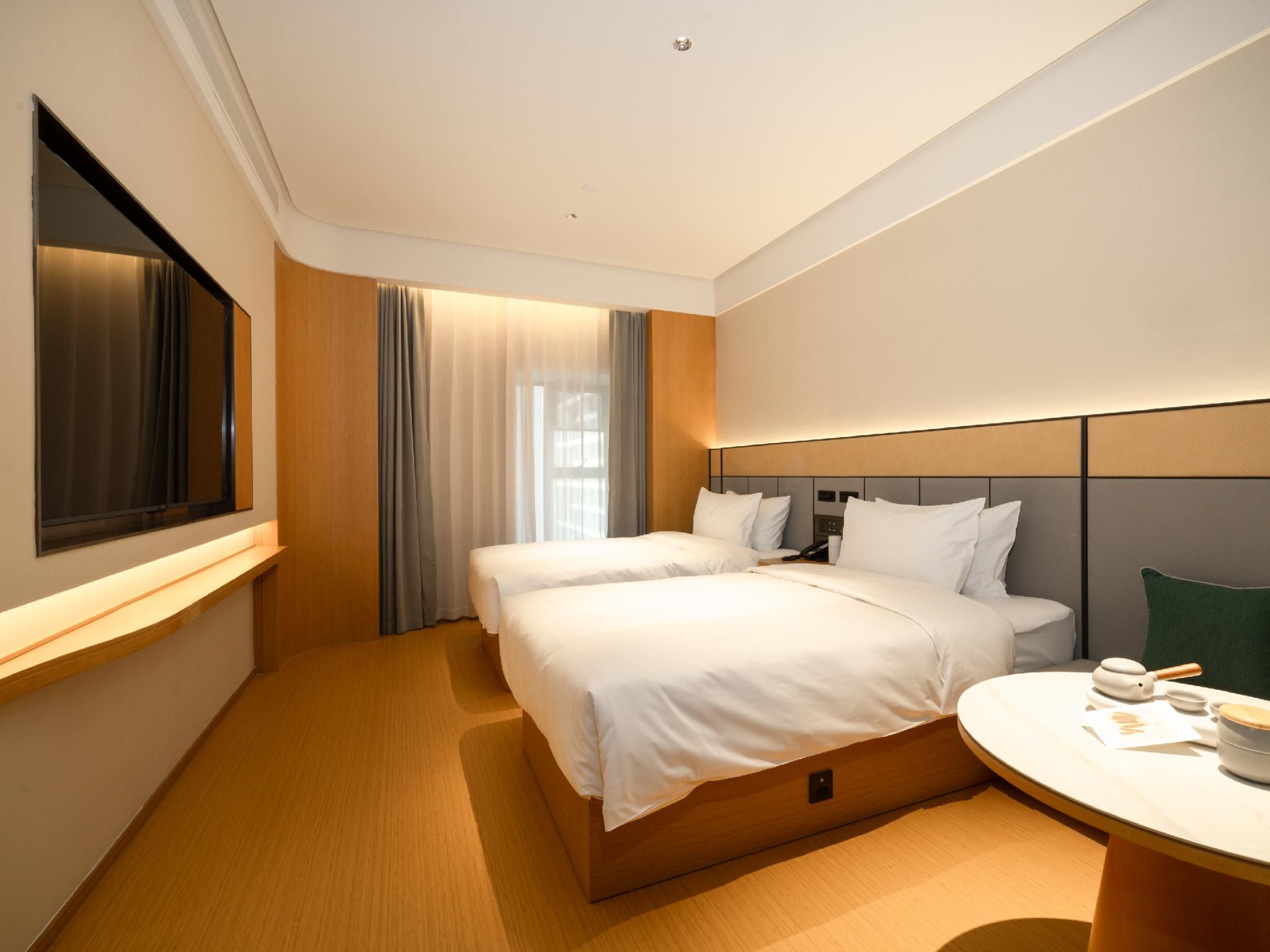 Twin Business Room