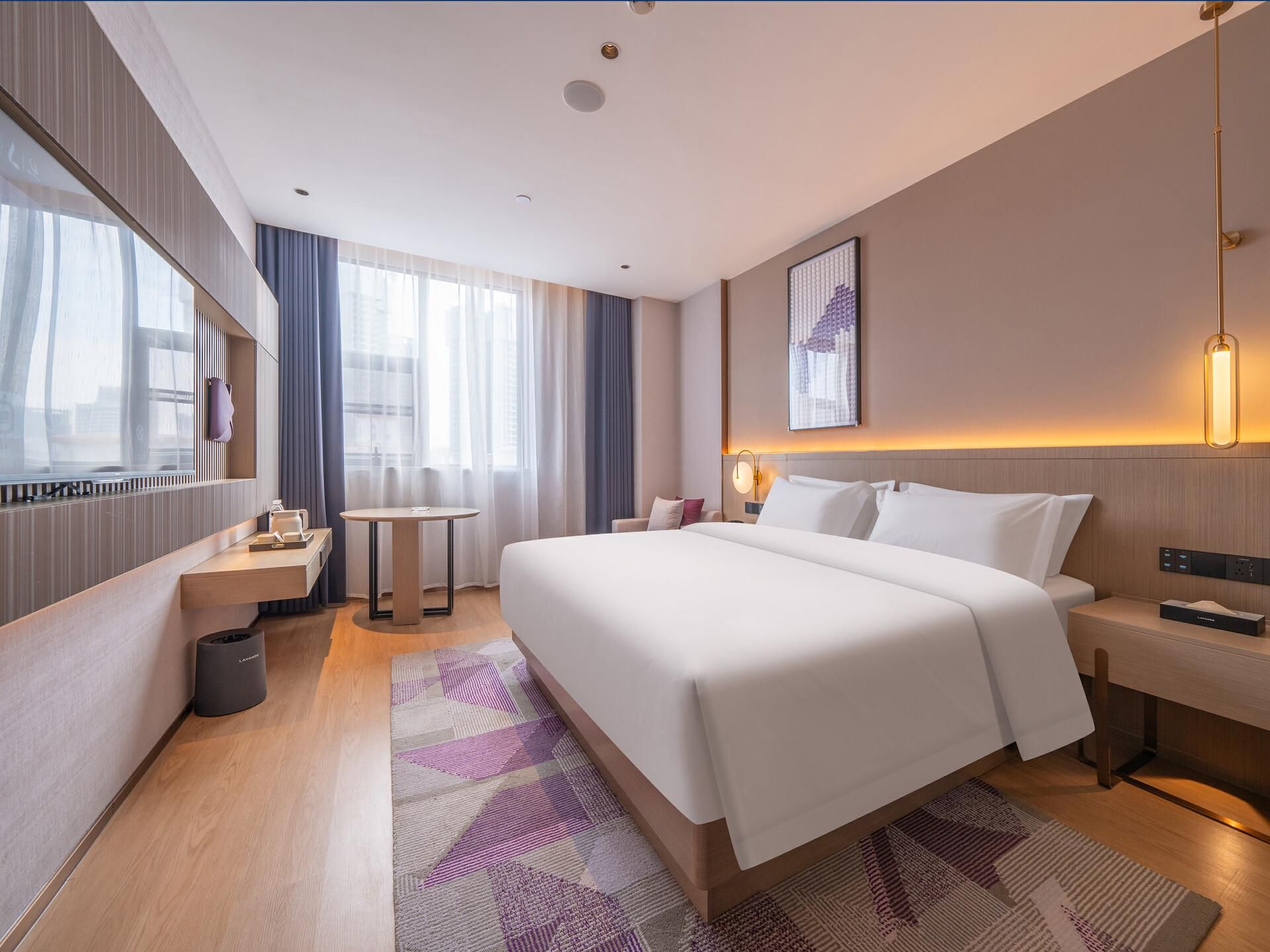 WH - Deluxe Bed Room