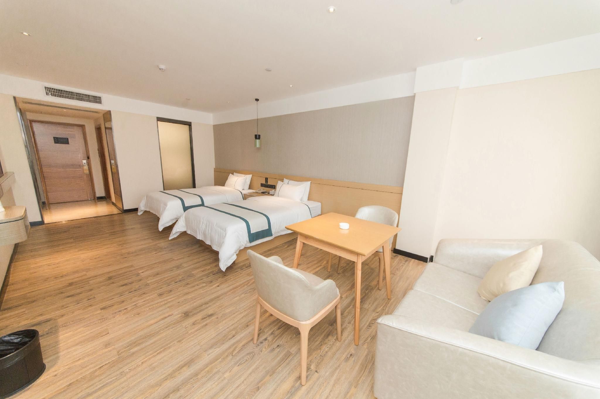 Dossen - Deluxe Bed Room
