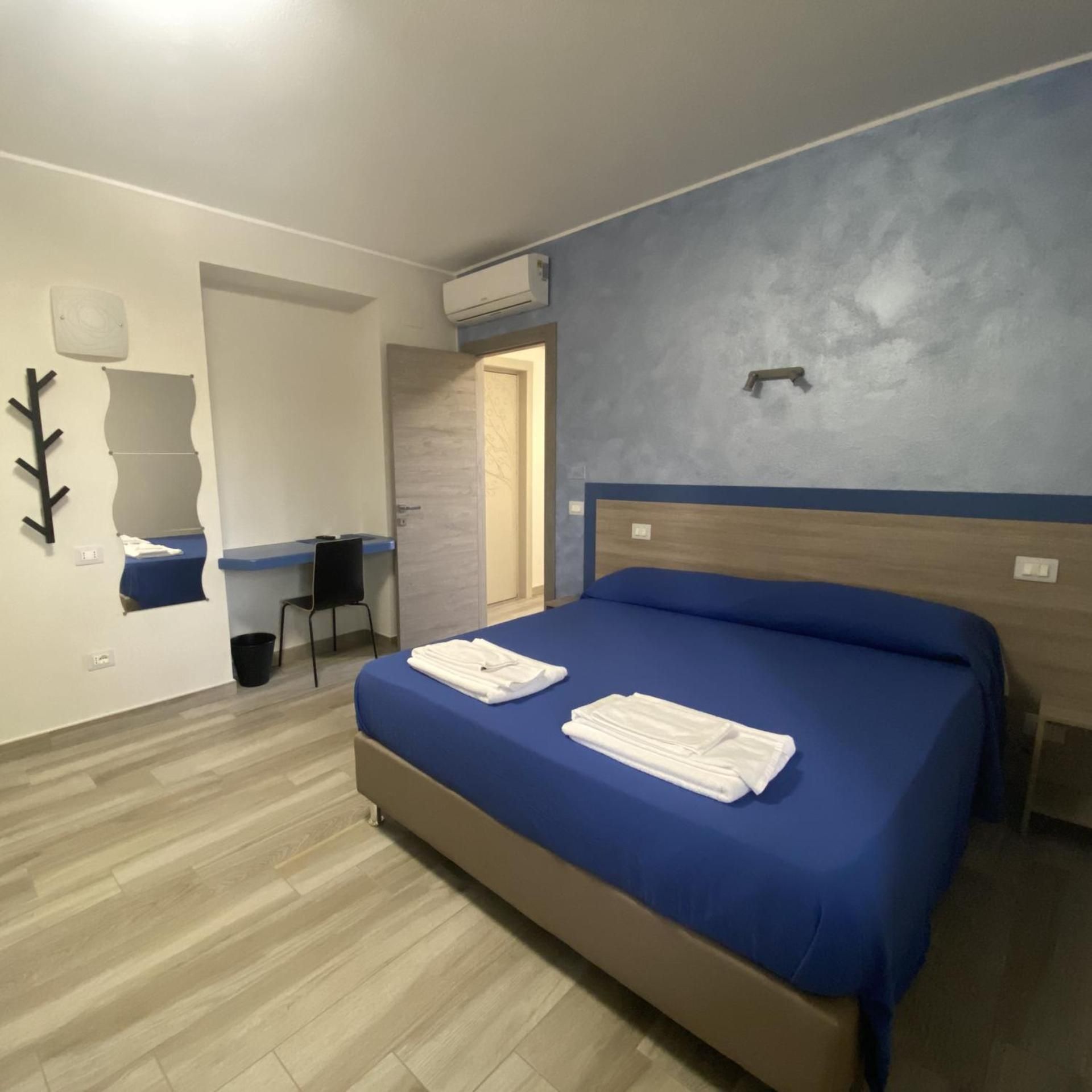 Triple Room with Terrace