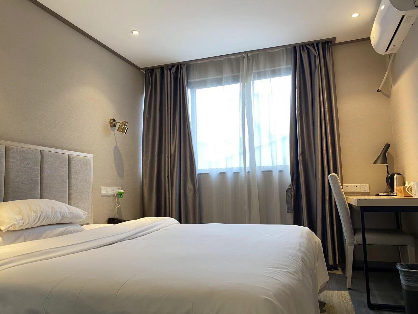 Huazhu - Business Bed Room