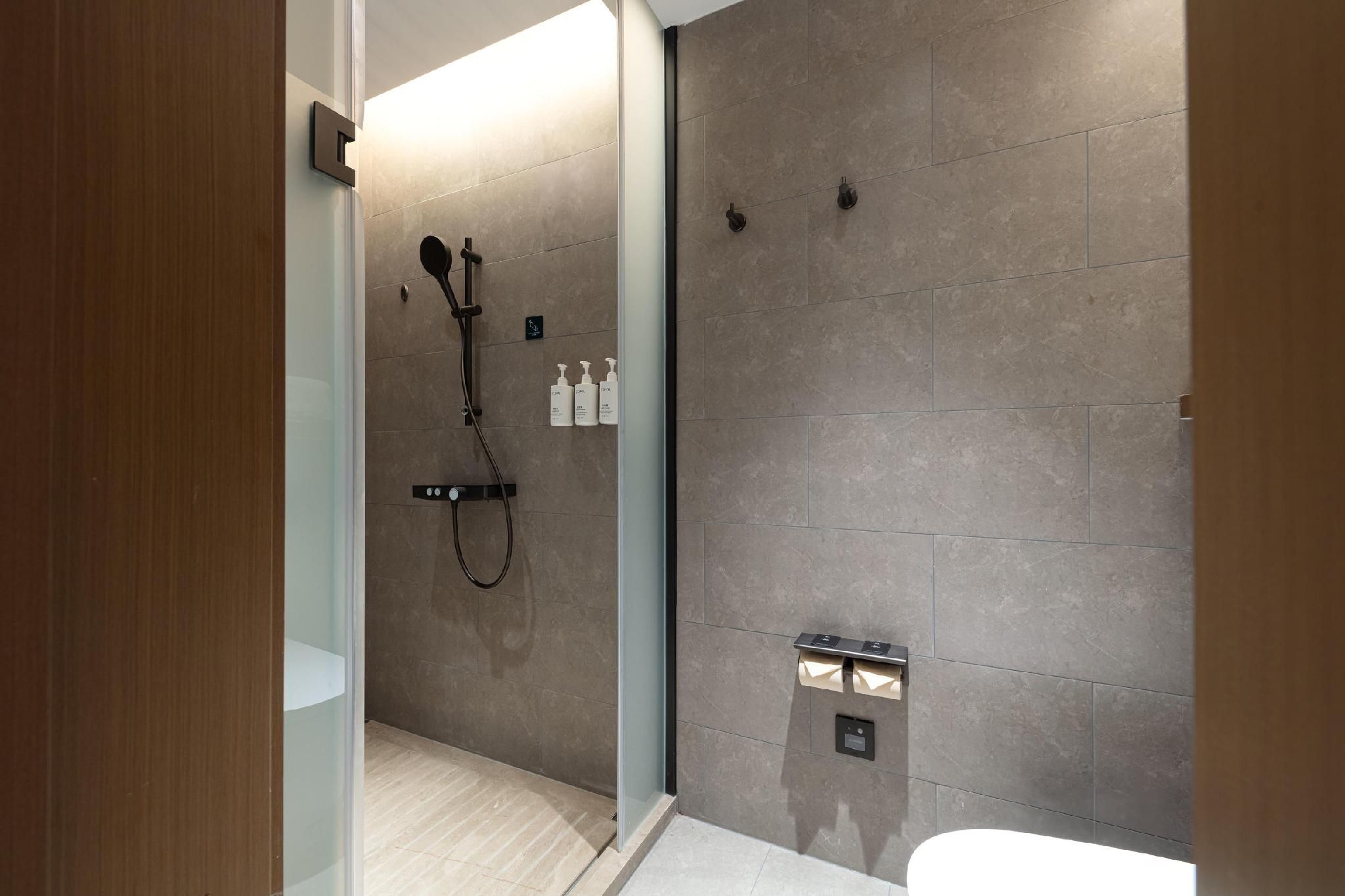 Atour Hotel Guangzhou Panyu Nancun Wanbo Metro Station Atour - Elegant 1 Bed Room 3