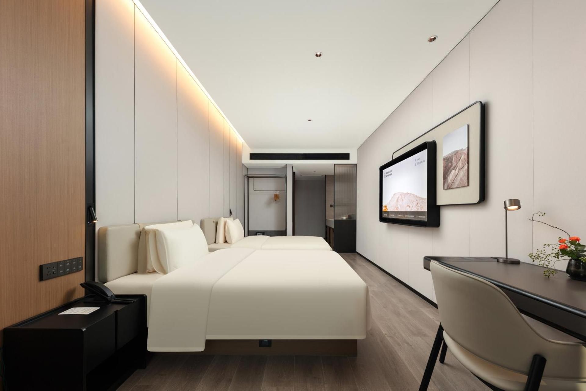 Atour - JIMU Twin Room with City View