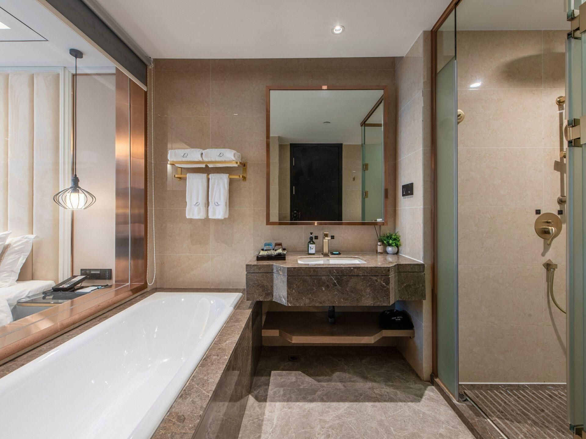 Xana - Deluxe Suite Room