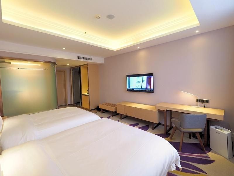 Deluxe Twin Bed Room