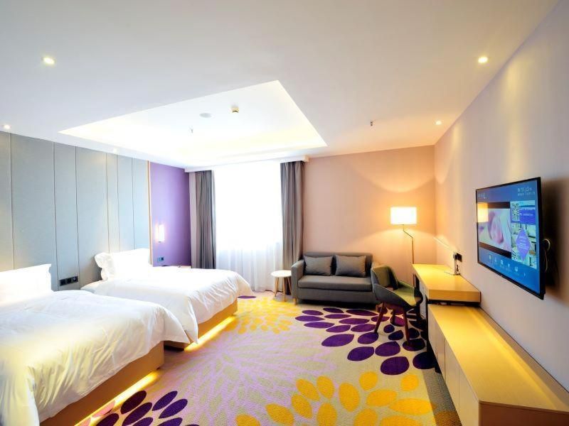 Deluxe Twin Bed Room
