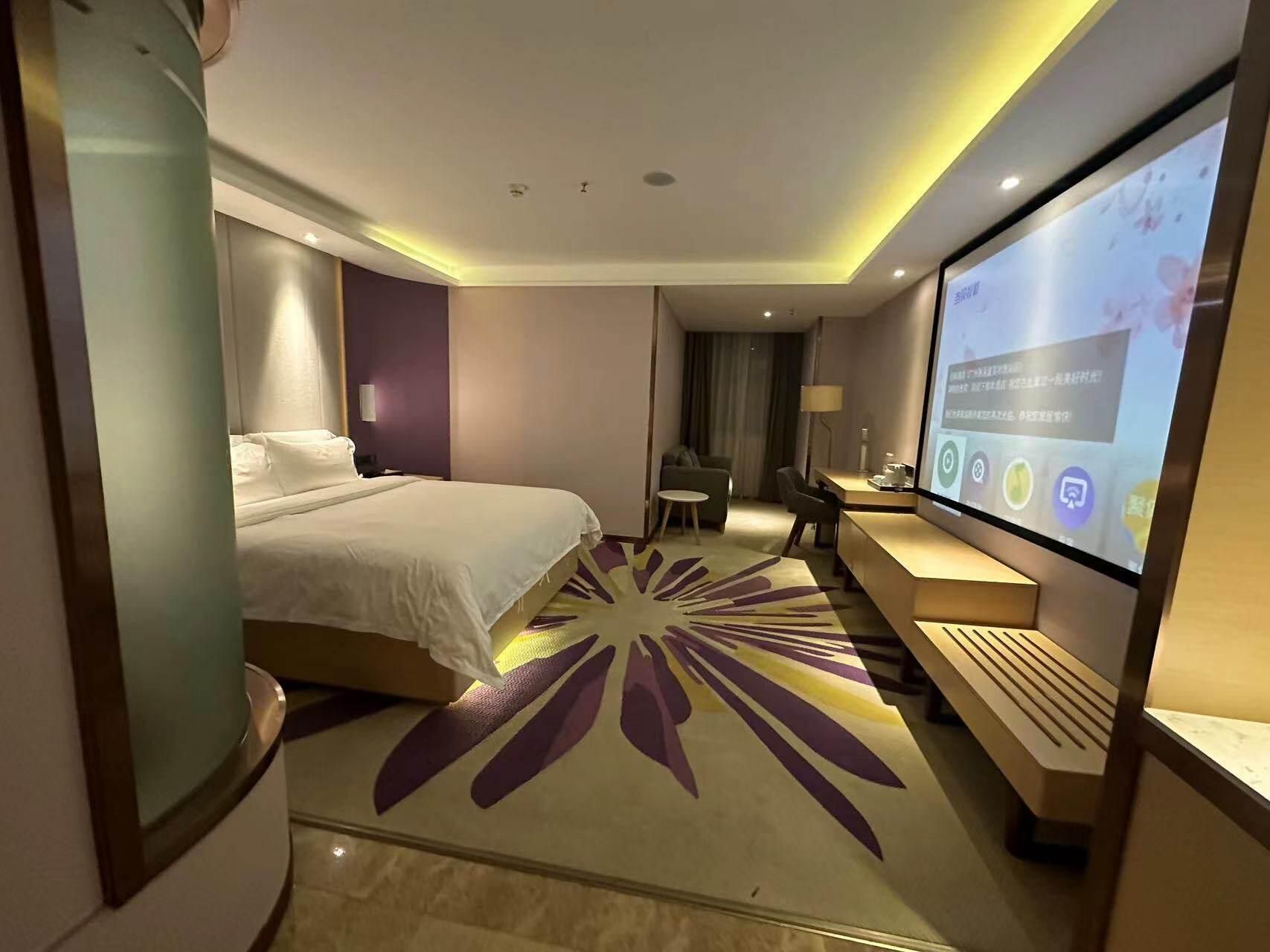 Double Room with View