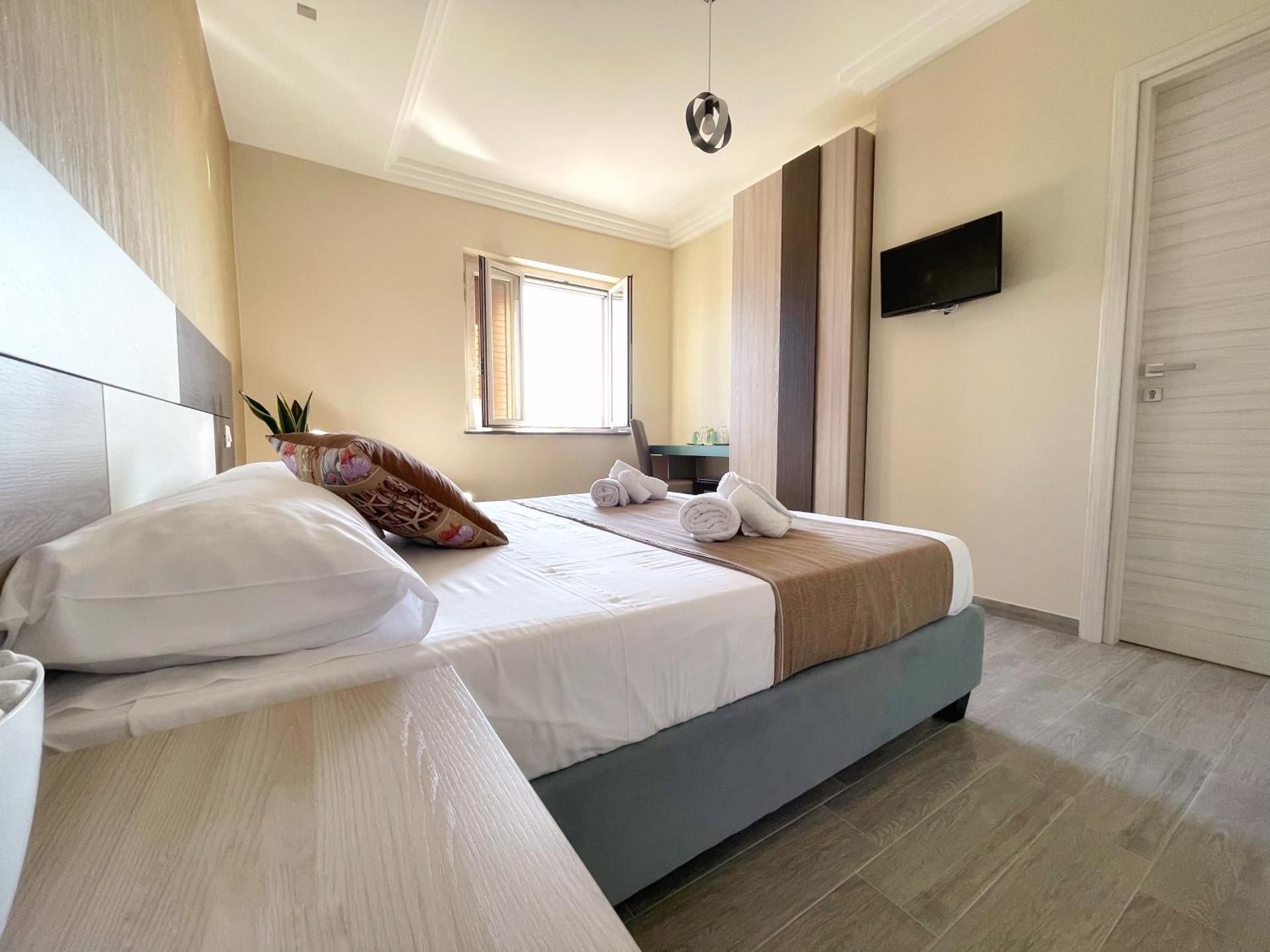 Triple Room with Private Bathroom