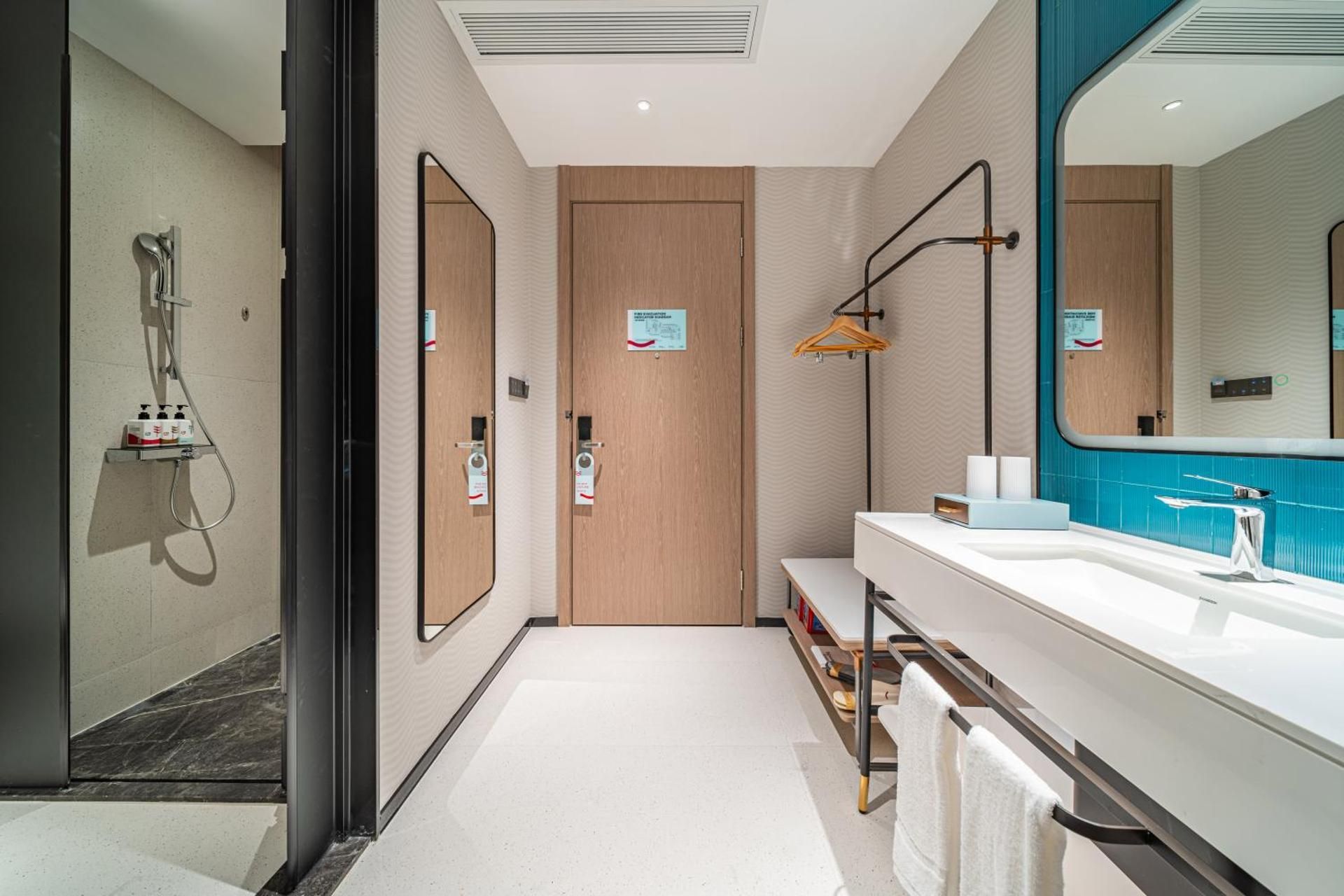 Business Double Room with Gym Access