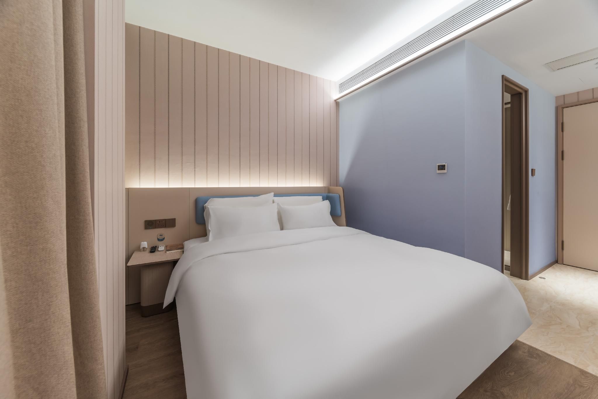 Huazhu - Superior Bed Room A