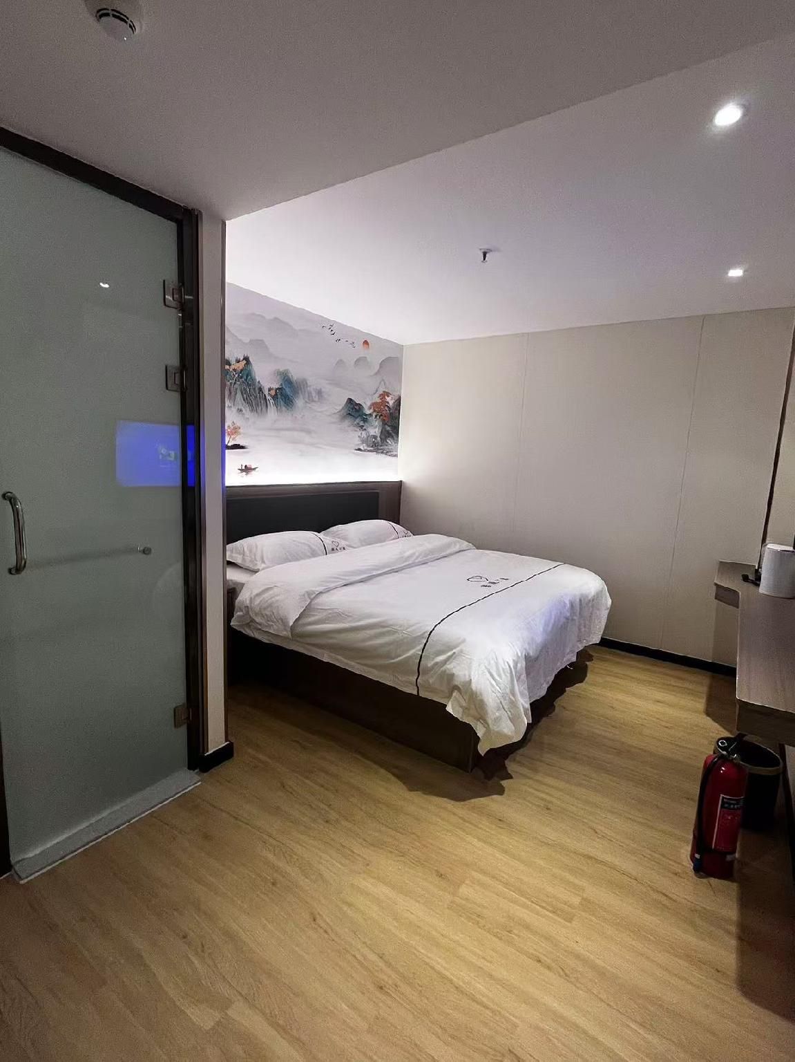 Select Bed Room