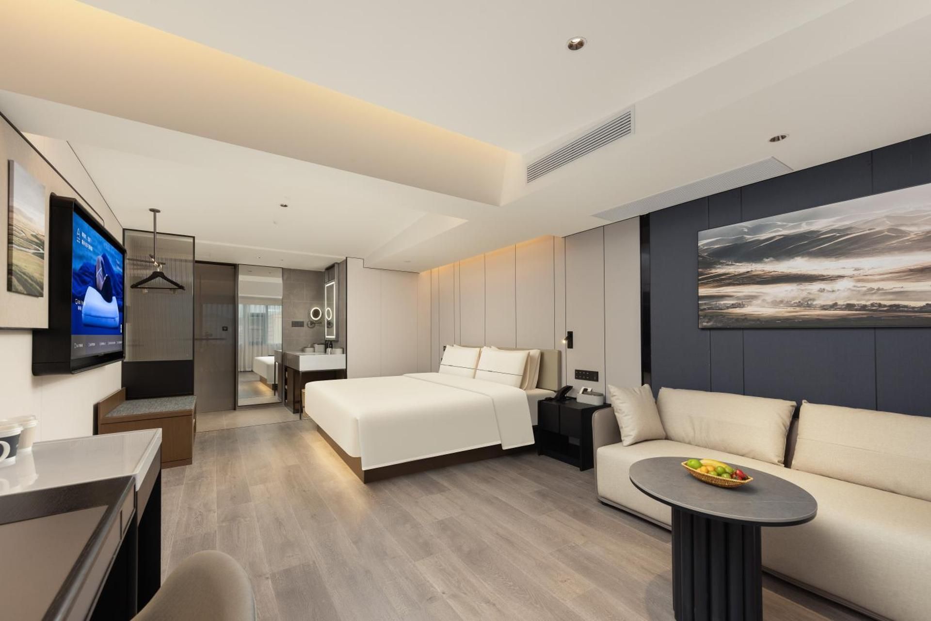 Queen Room