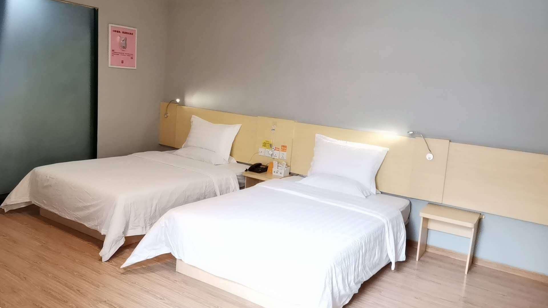 Traditional Twin Room