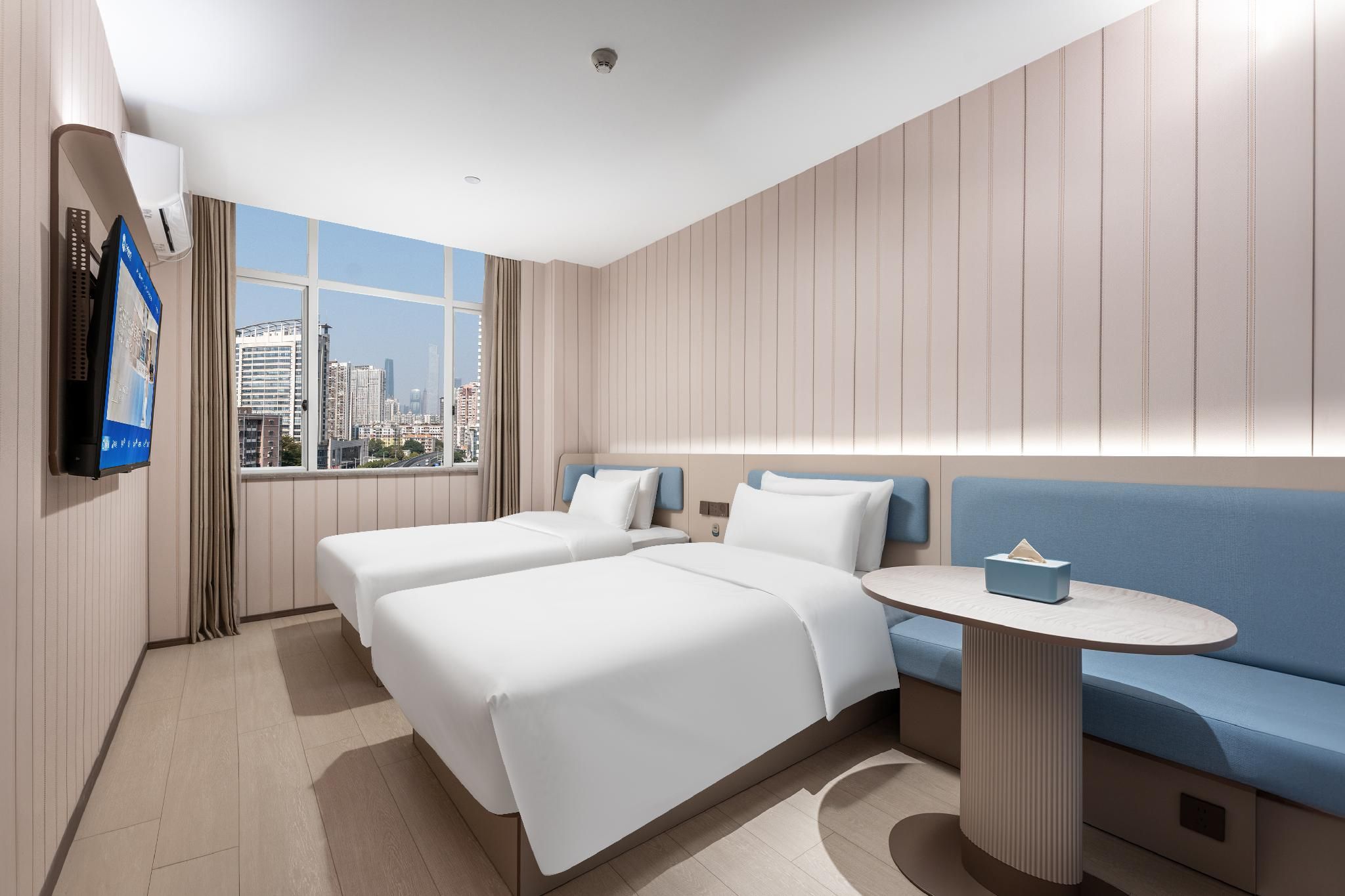 Twin Superior Room