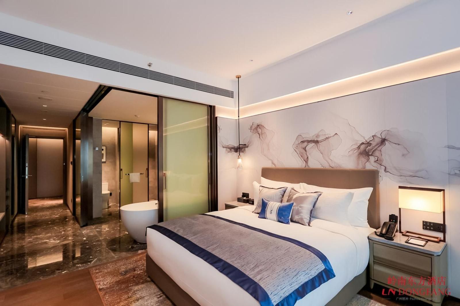 Executive King Room