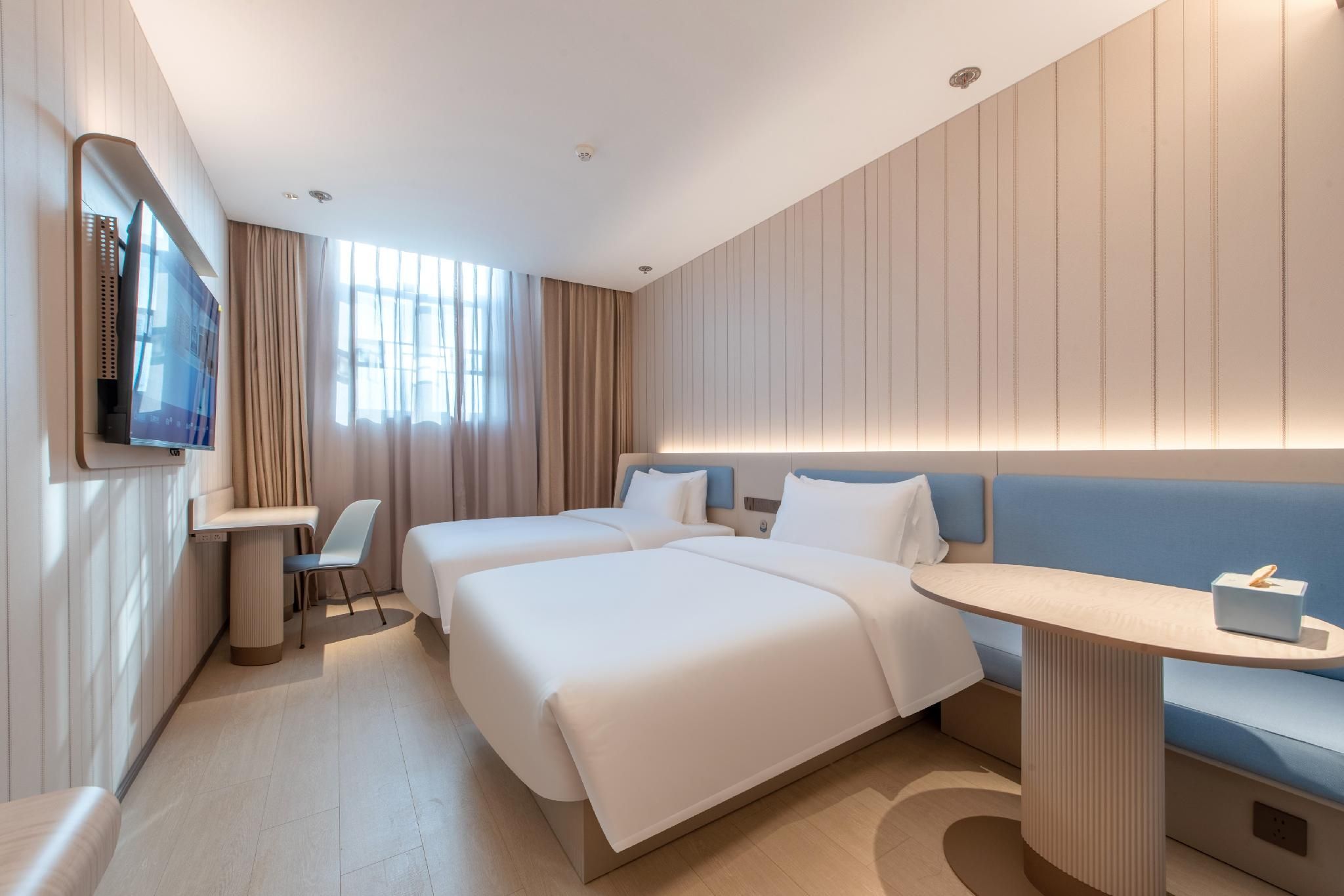 Twin Superior Room