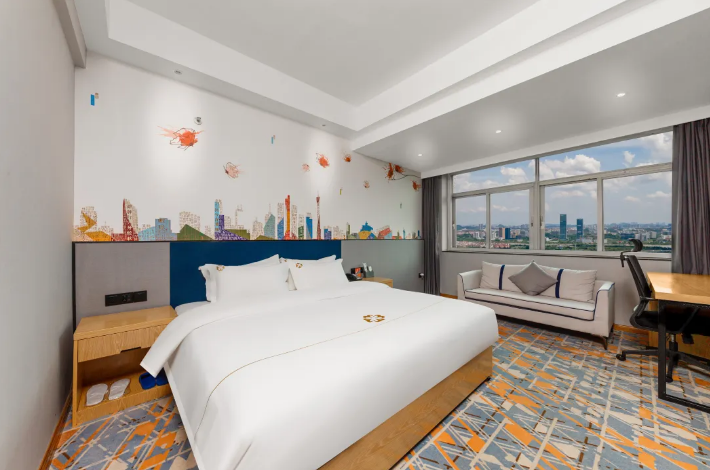 1 King Bed
