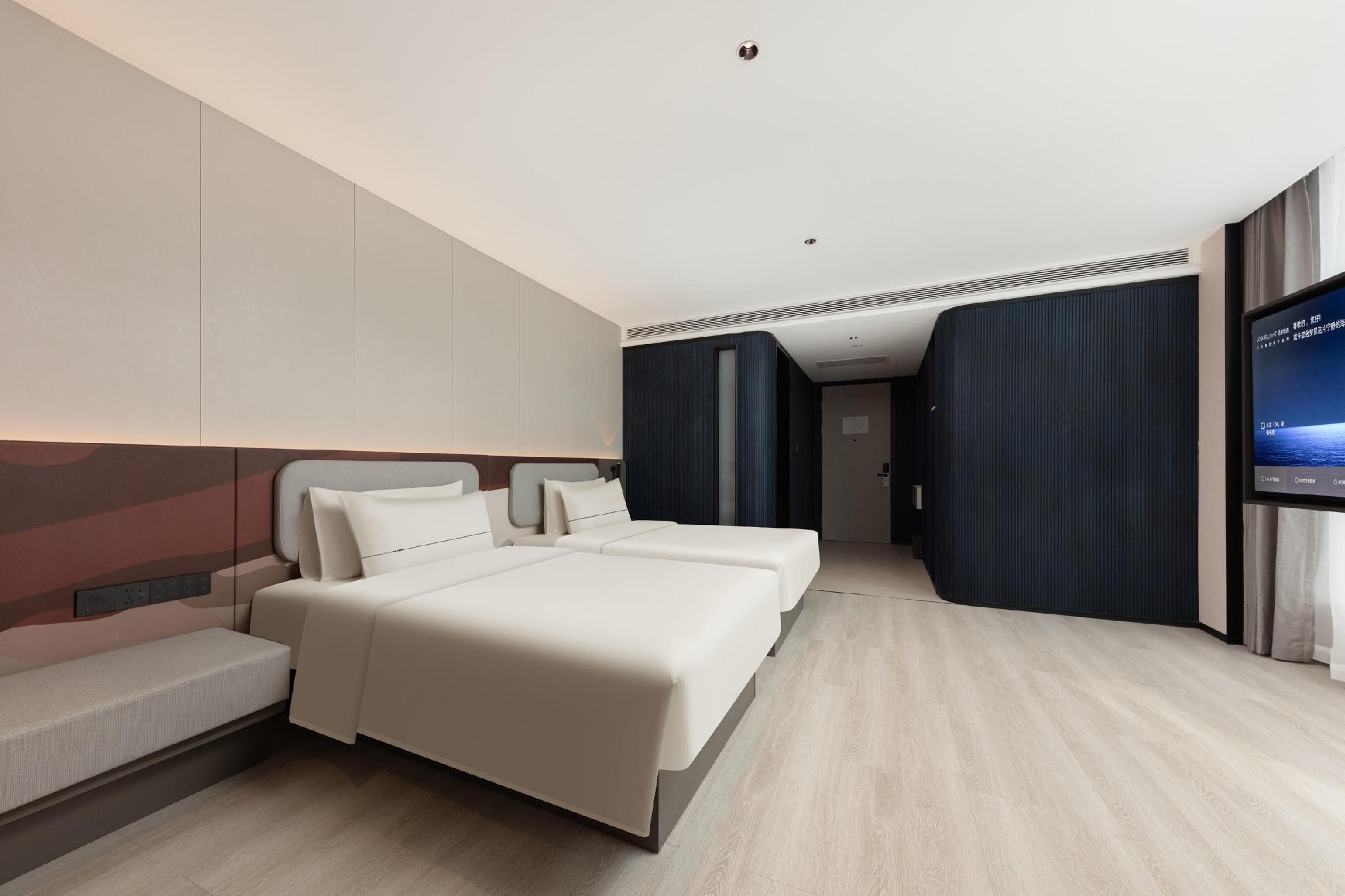 Superior Garden-view Twin Room