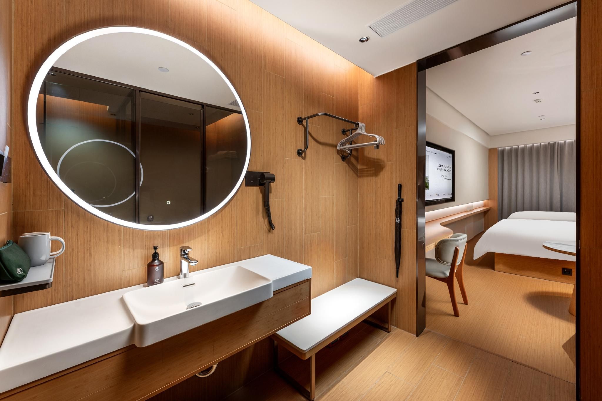 Twin Superior Room