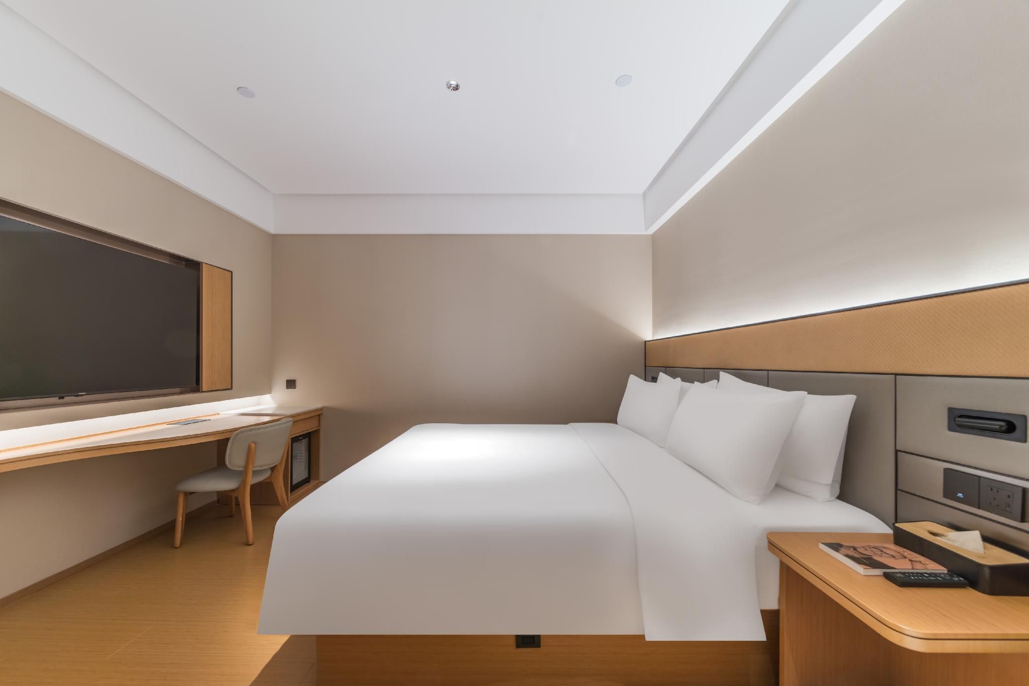 2 Bedrooms Suite
