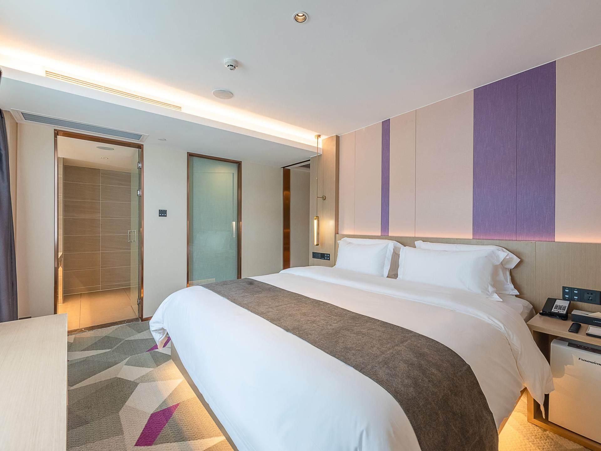 WH - Business Suite Bed Room