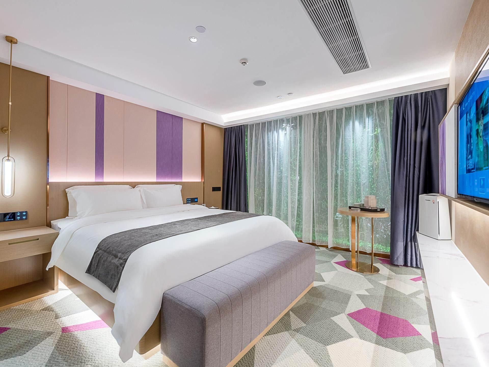 Superior 1 Bed Room, No Window