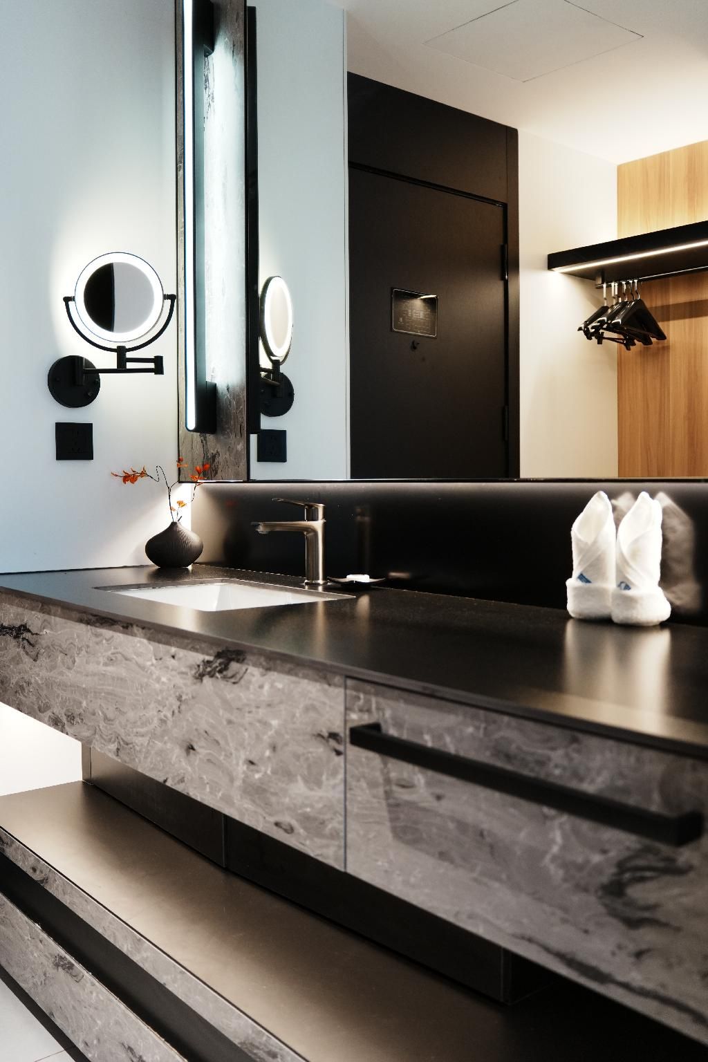 Executive King Suite