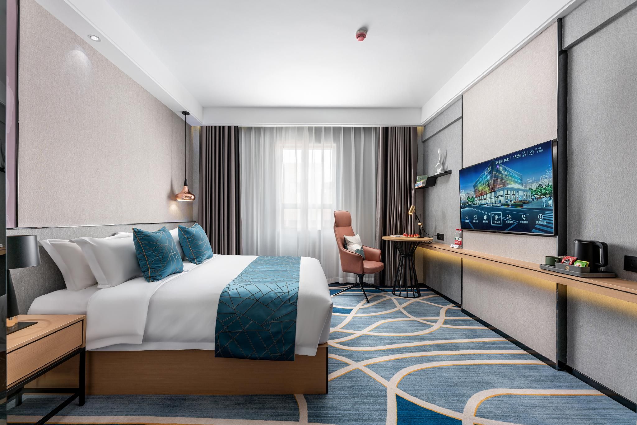 Smart Room - Breakfast Included