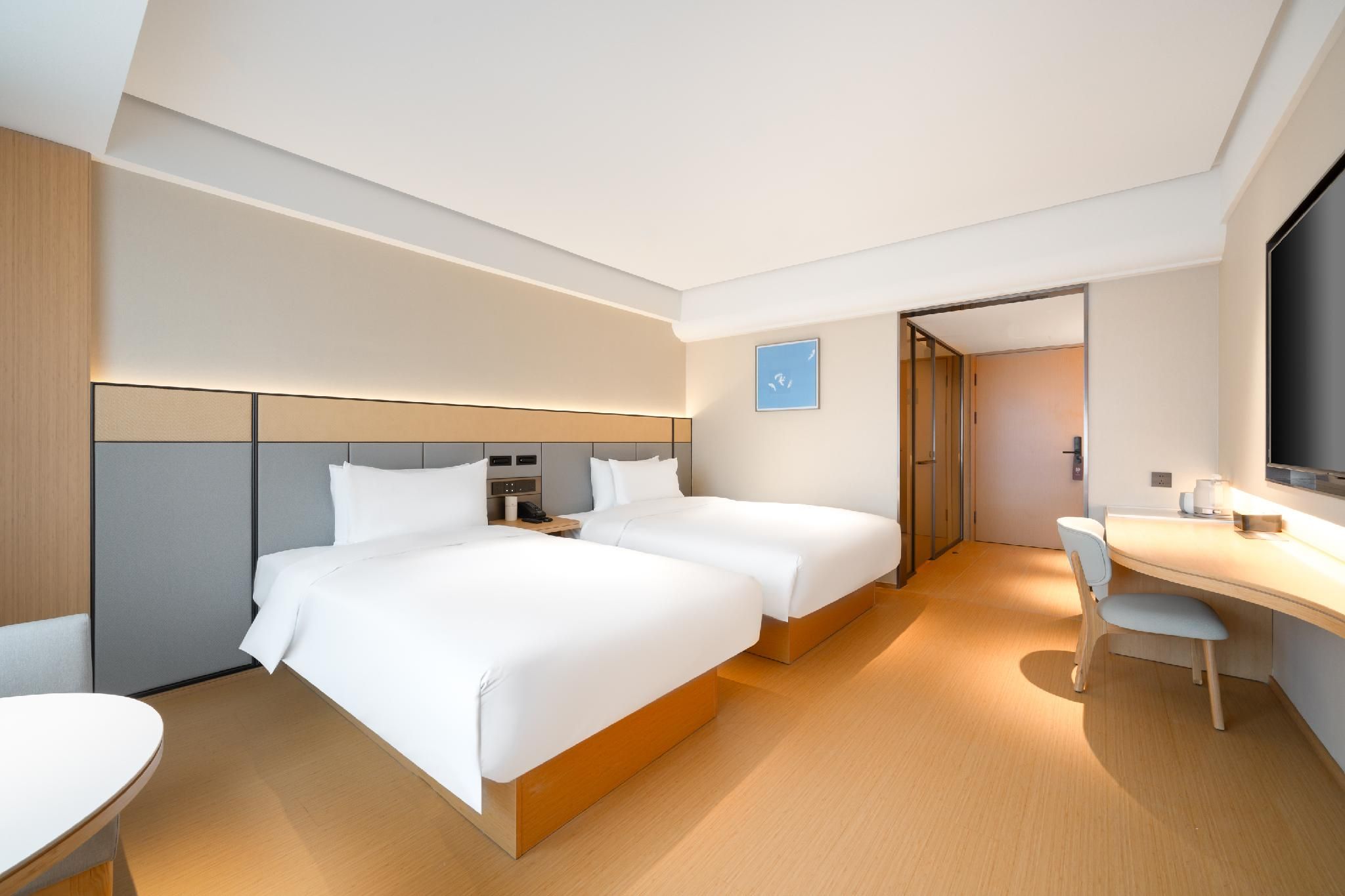 Twin Bed Room