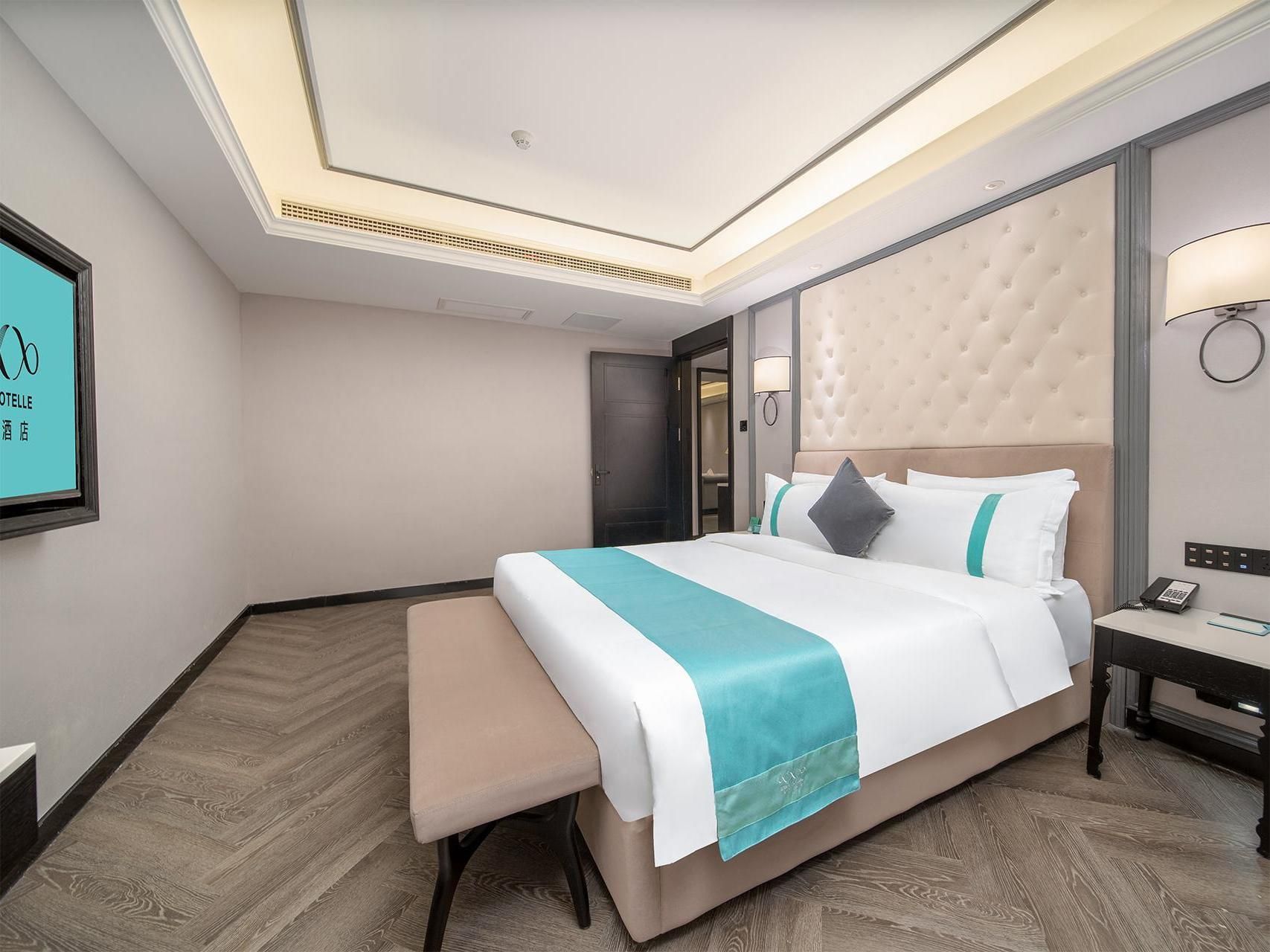 Xana - Deluxe Suite Room