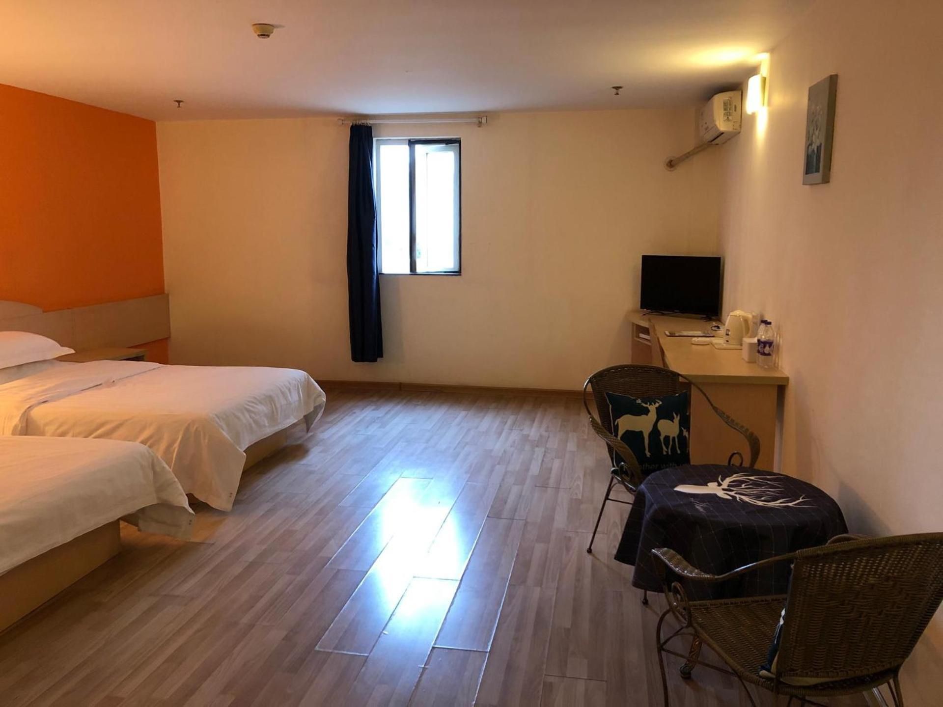Business Twin Room