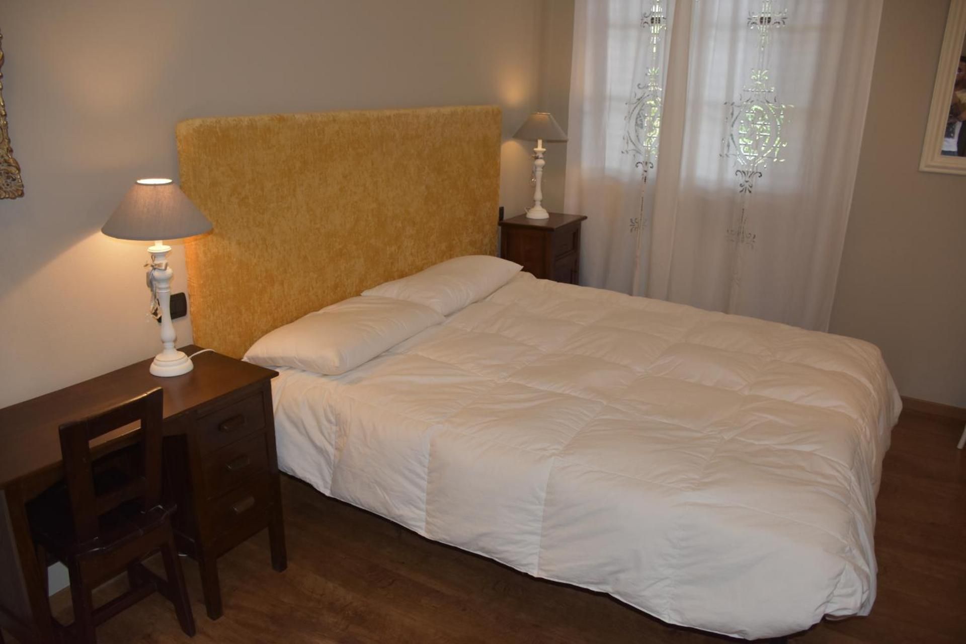 Double or Twin Room with Private Bathroom