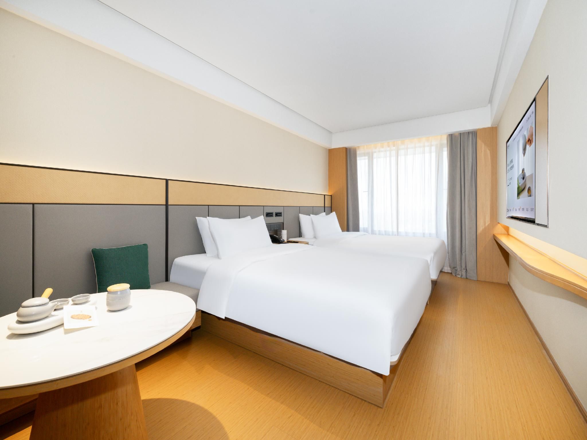 Twin Business Room