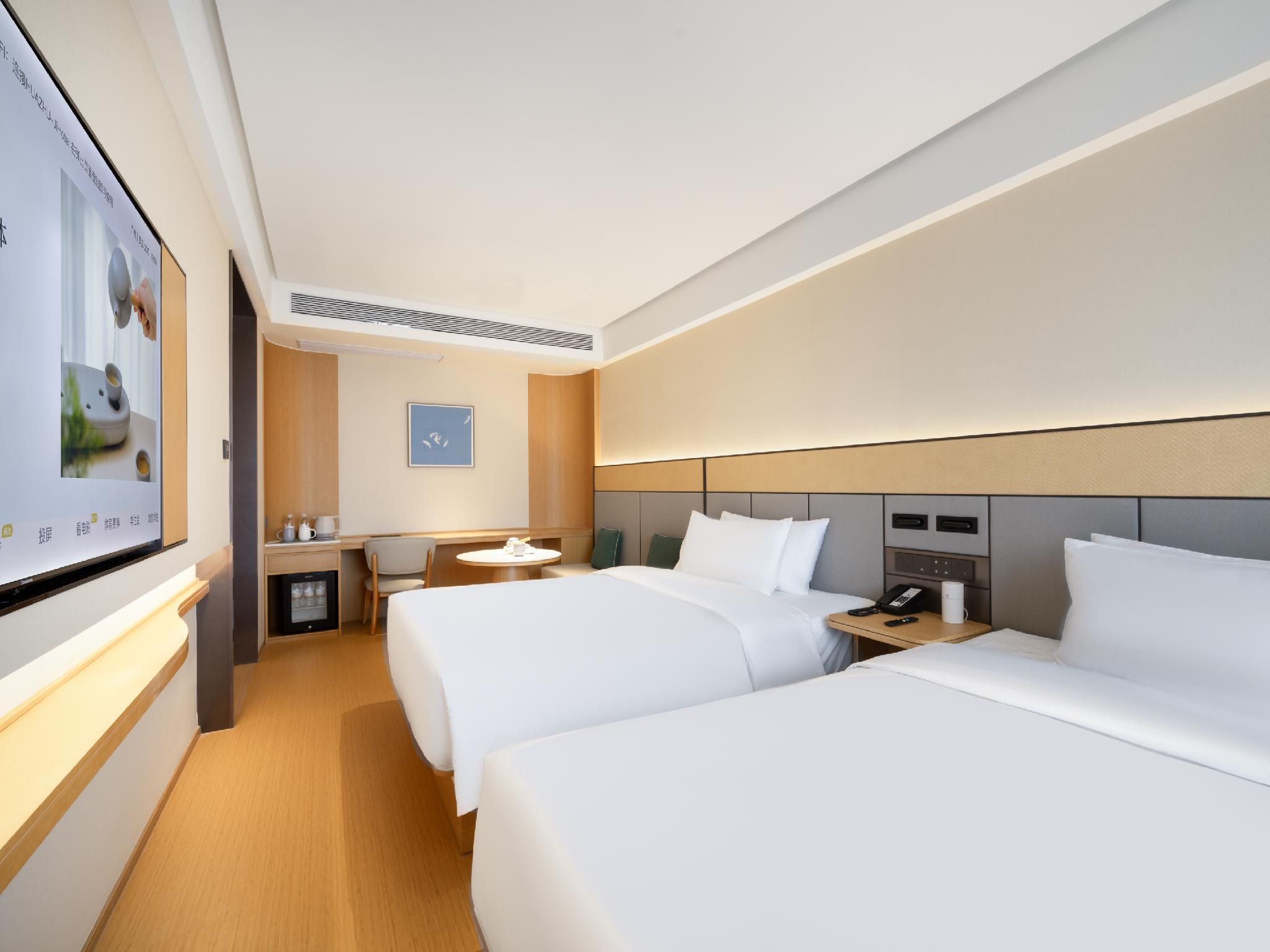 Twin Business Room