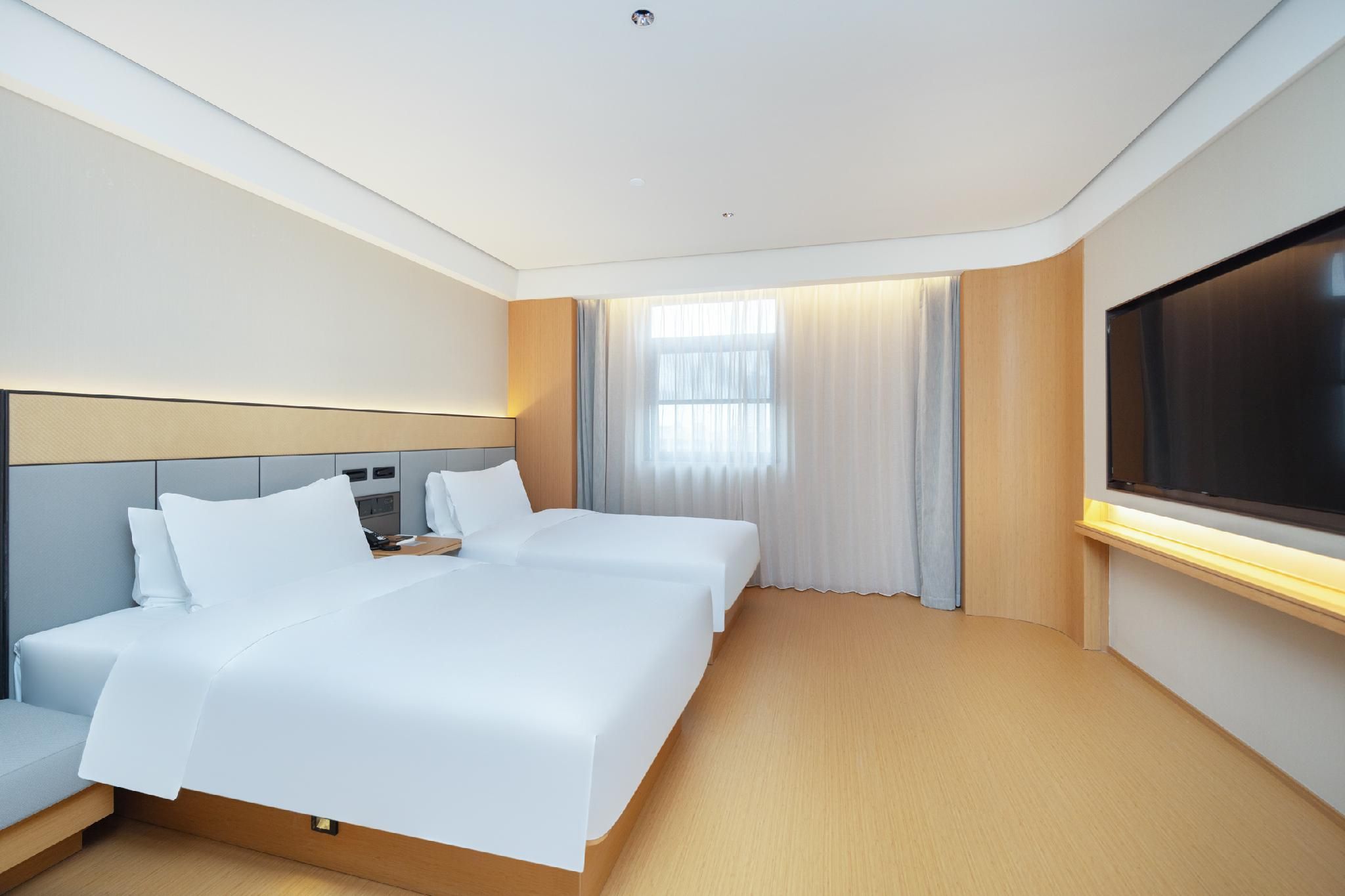 Twin Superior Room