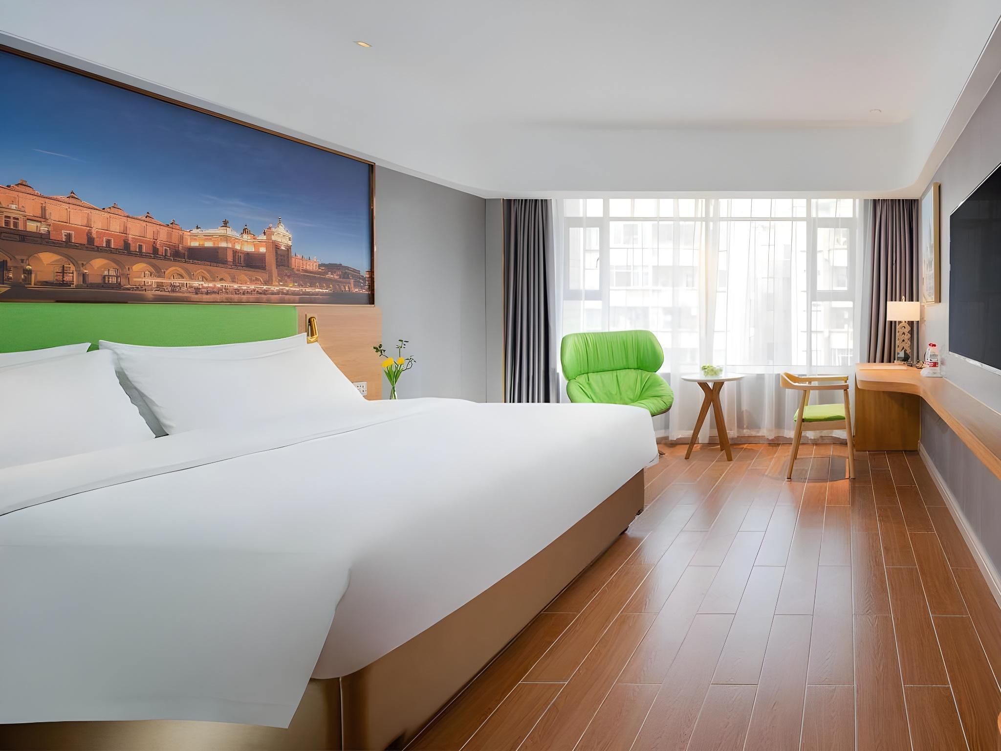 Vienna - Room With View