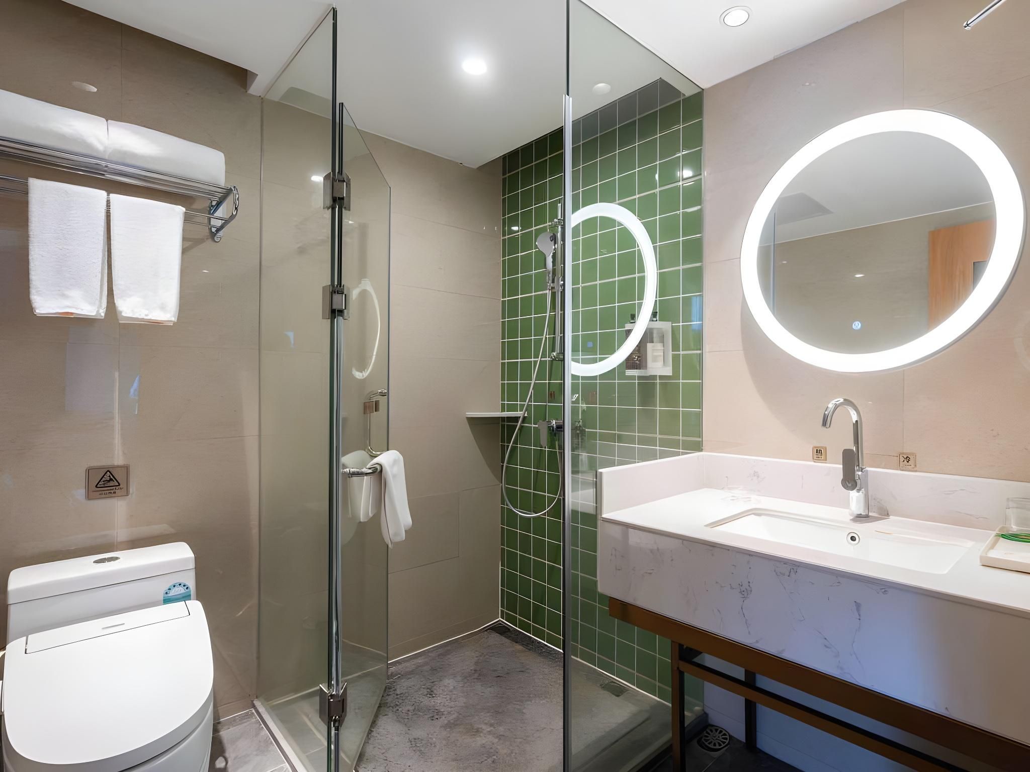 Vienna 3 Best Hotel Guangzhou Baiyun Railway Station Jiangnan Market Vienna - Standard Bed Room 3