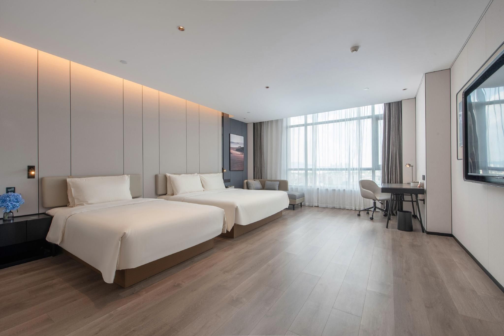 Jimu Family Room
