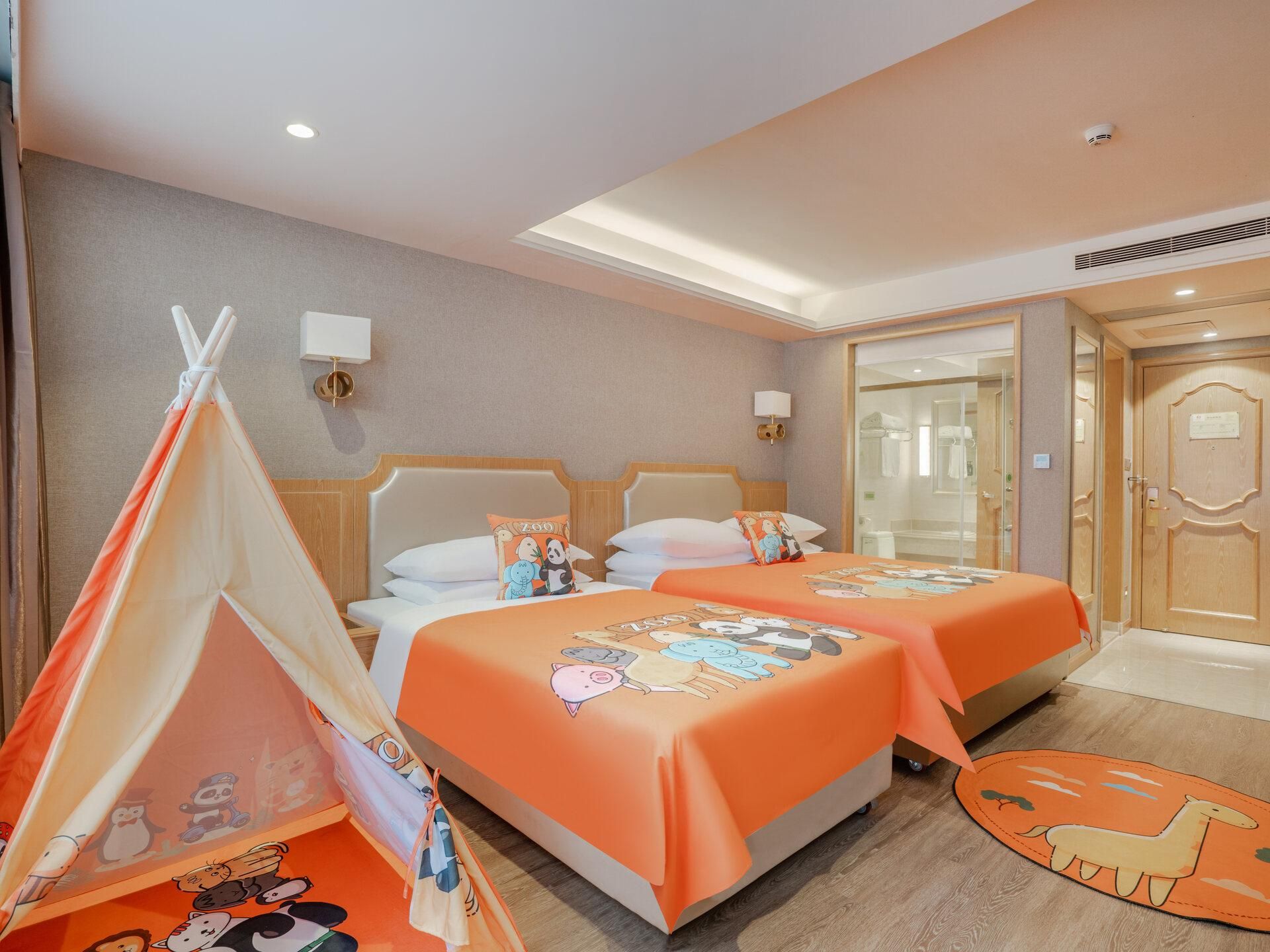 Vienna - Bonding Room With Twin Bed