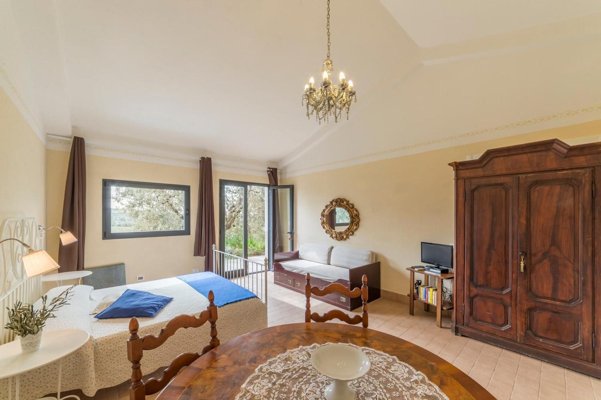 Standard Suite