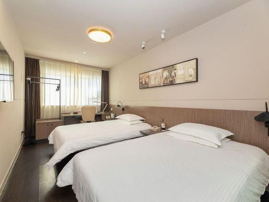 WH - Xingxuan Deluxe Twin Room