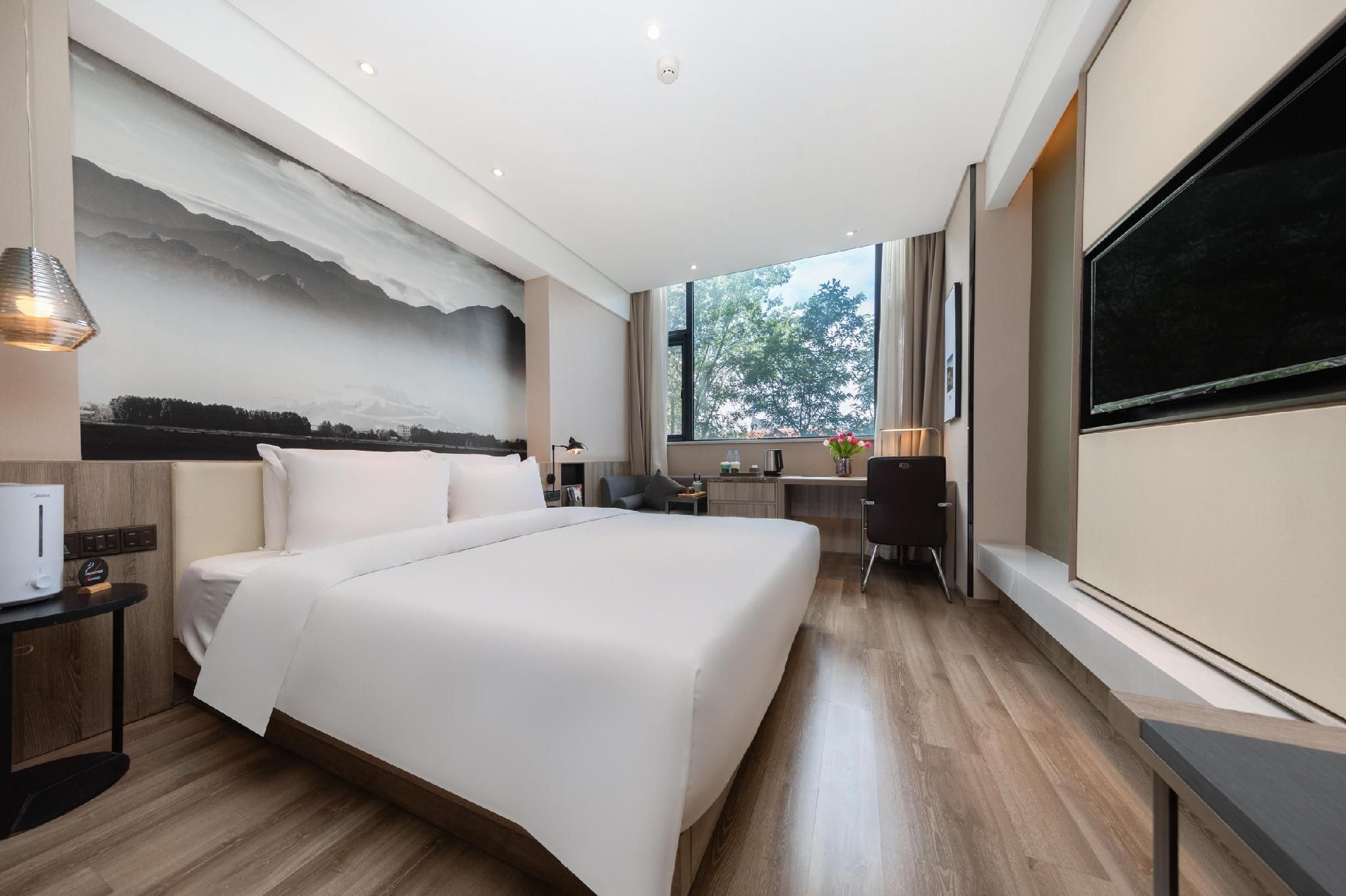 Atour - Elegant Room