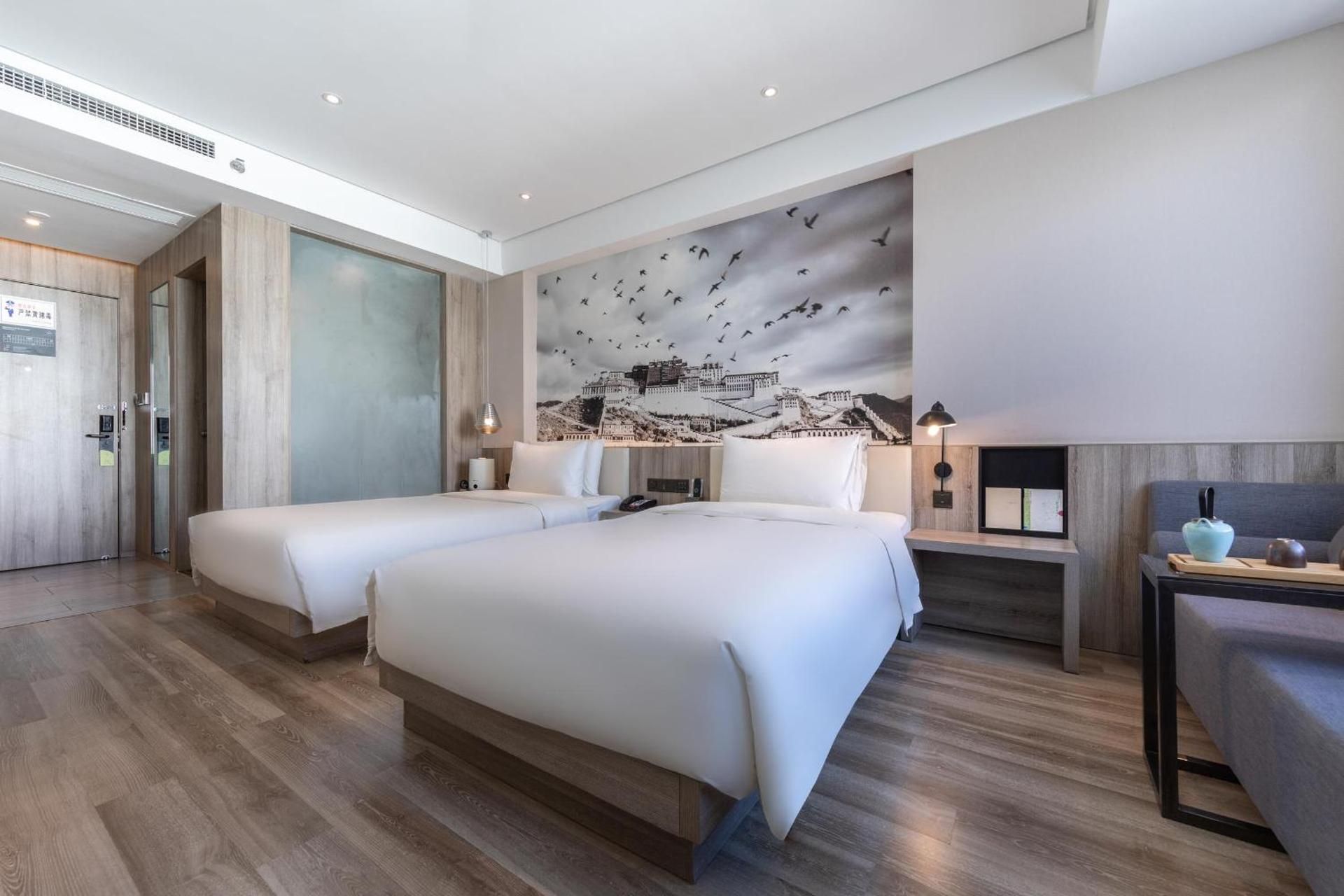 Jimu Twin Room with View