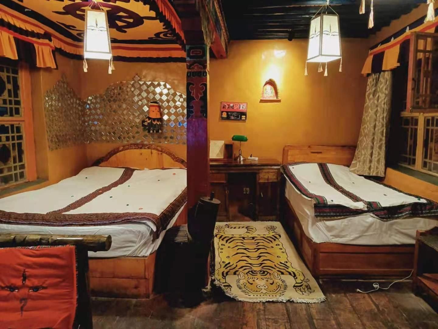Sweet Twin Room