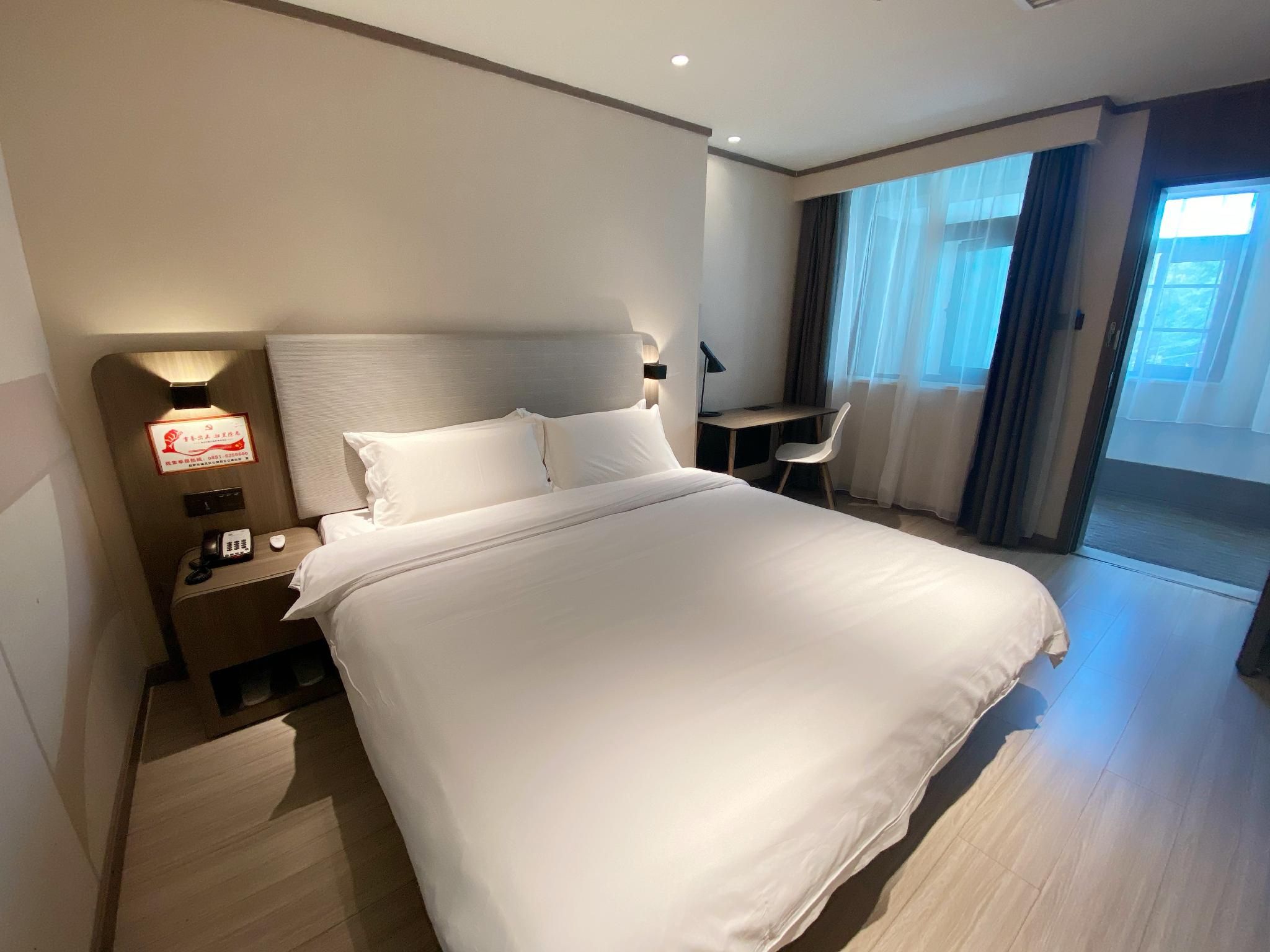 Hanting Hotel Lhasa Potala Palace Jiangsu Road Superior Queen Room A, Oxygen Supply