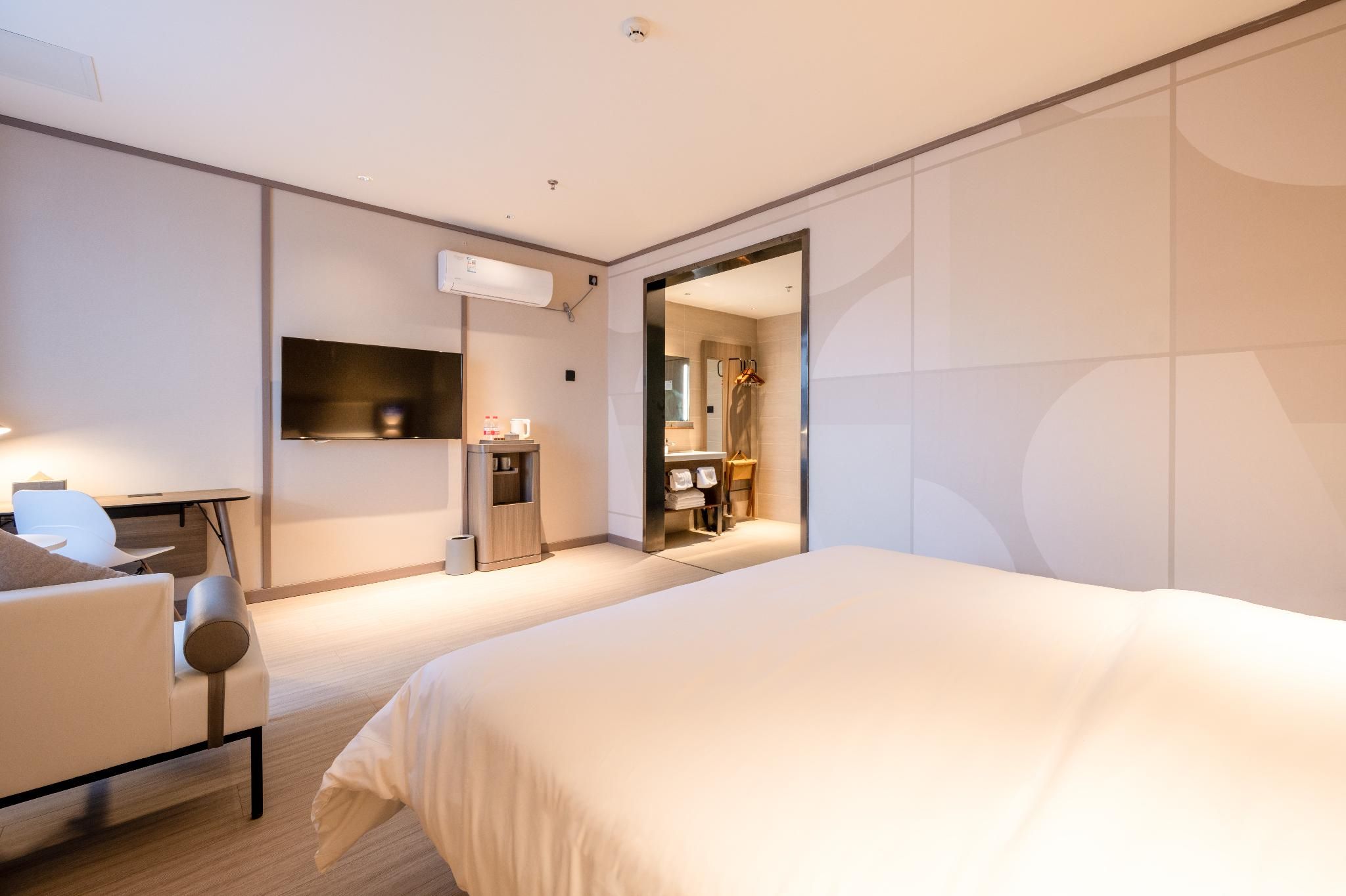 Hanting Hotel Lhasa Duilong Economic Development Zone Huazhu - Room With Bed 2