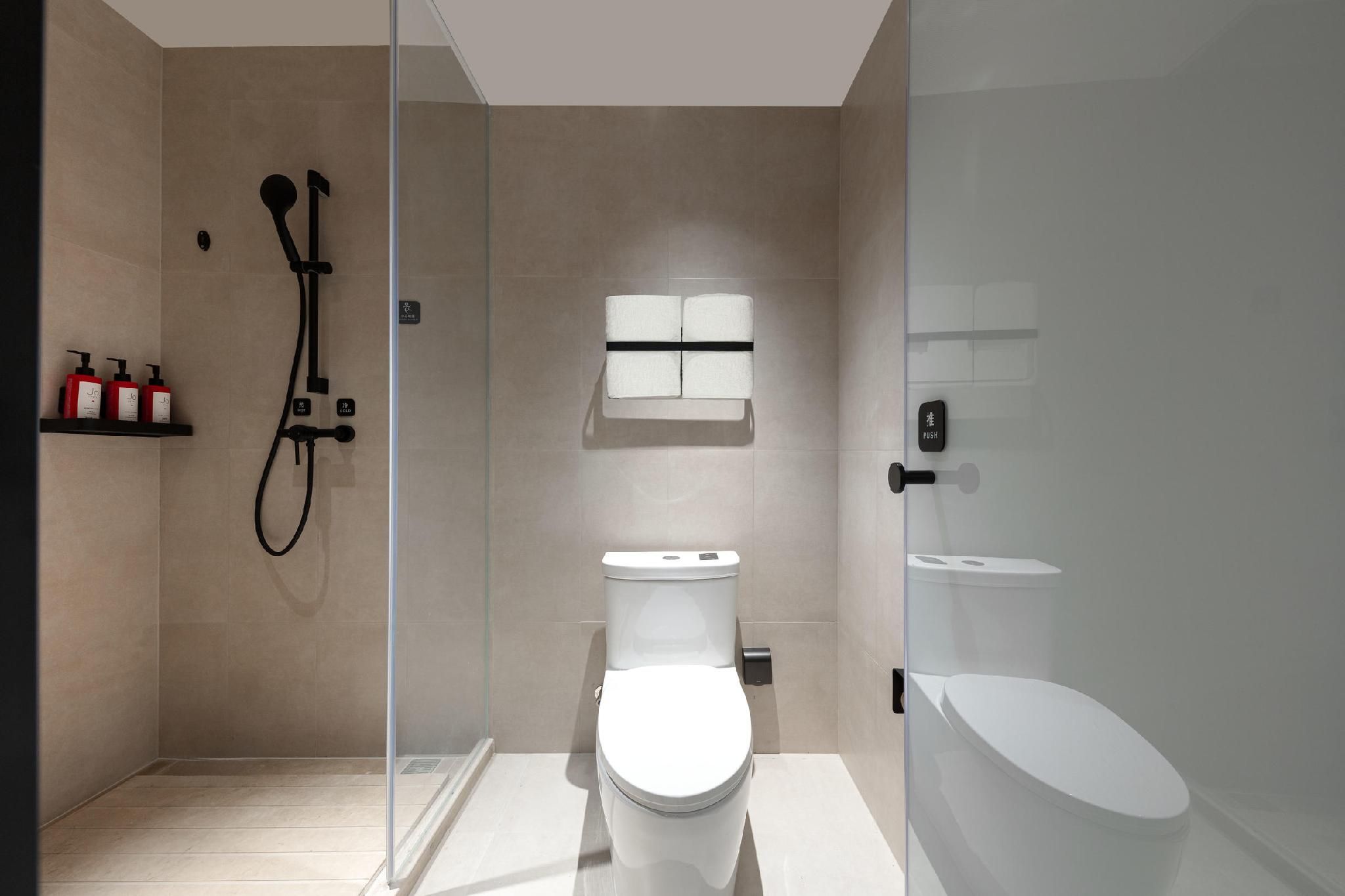 Select Twin Room