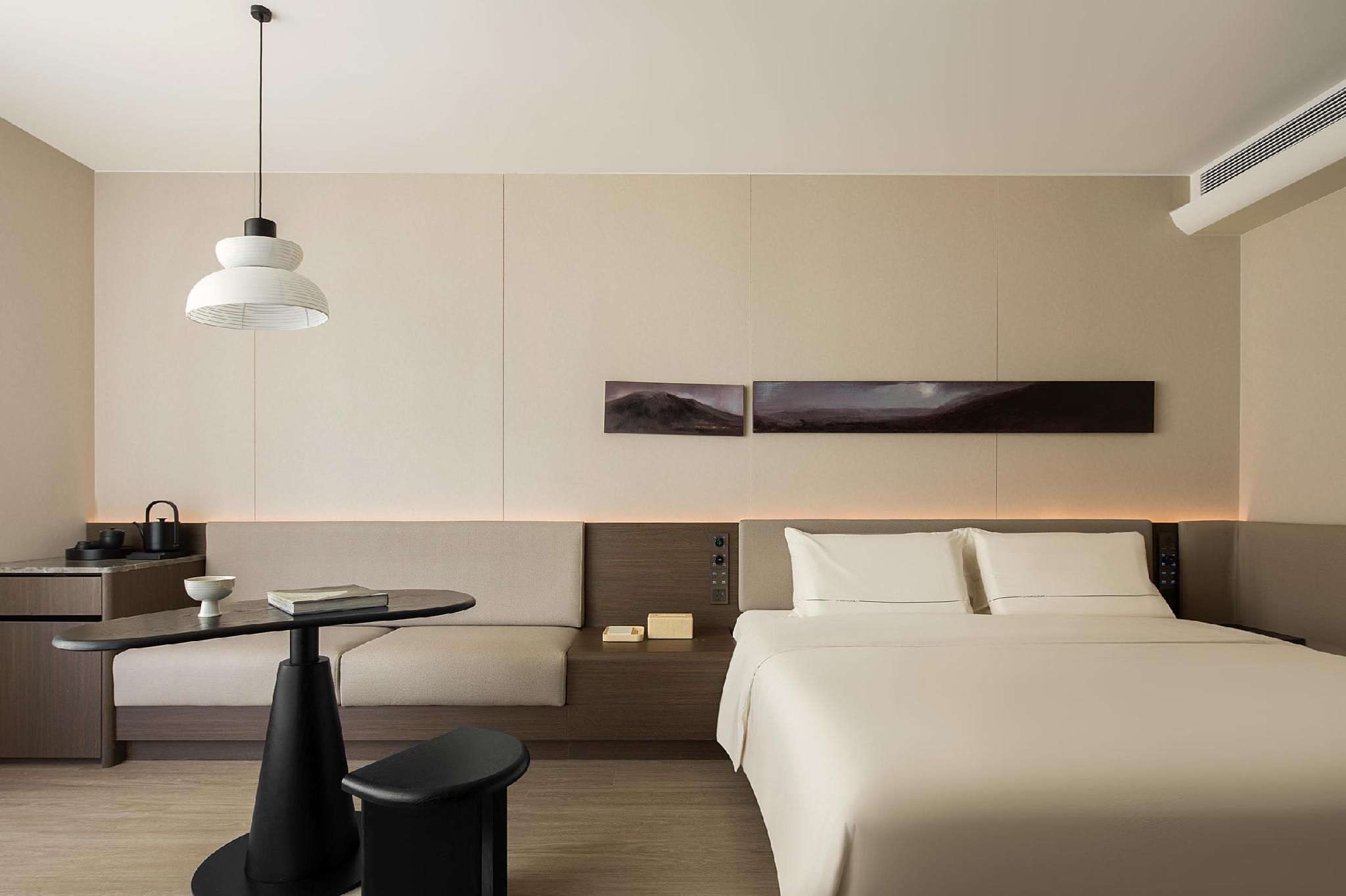 Atour - Deep Sleep Premier 1 Bed Room