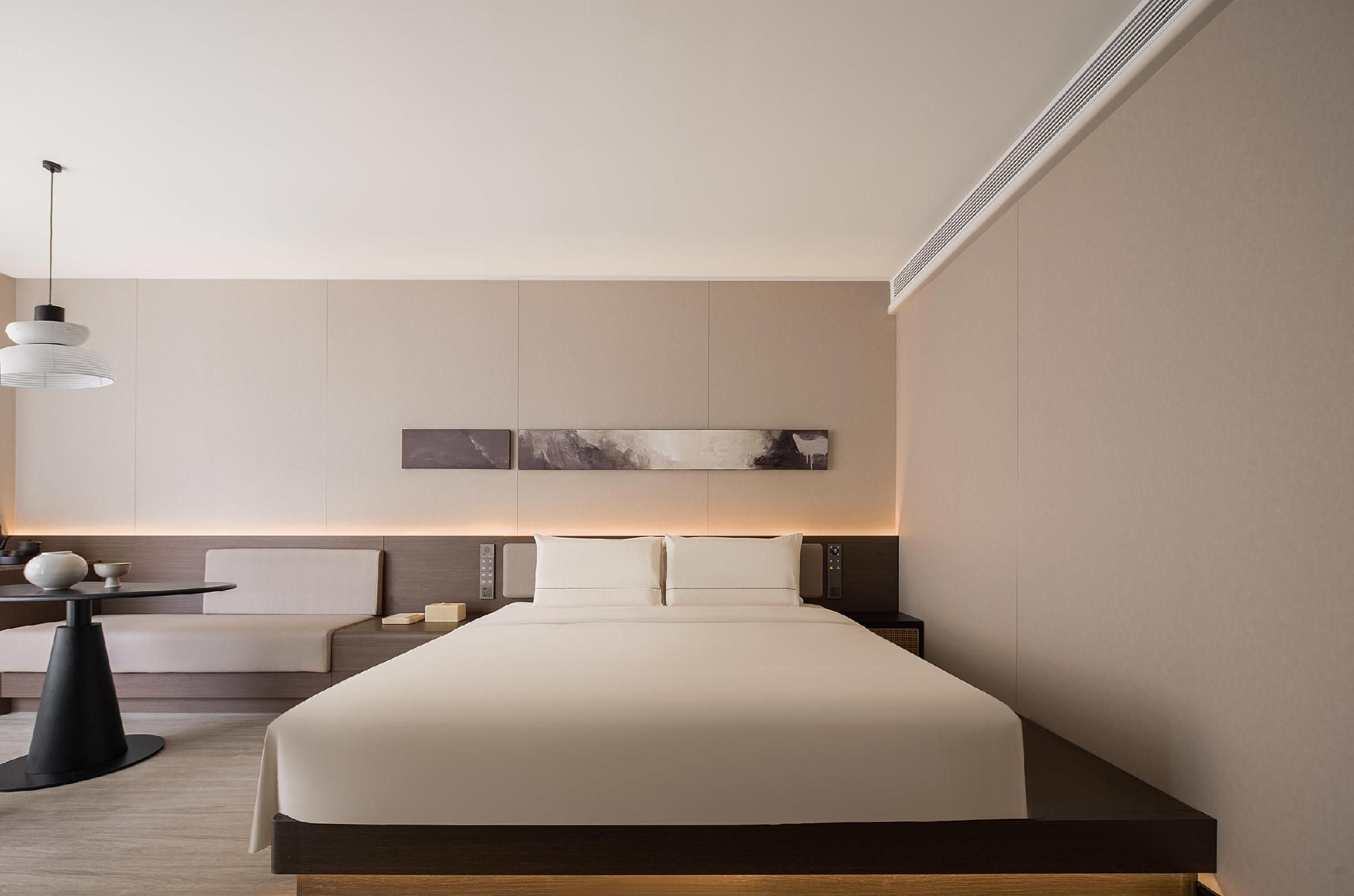 Executive room, Guest room, 1 Queen